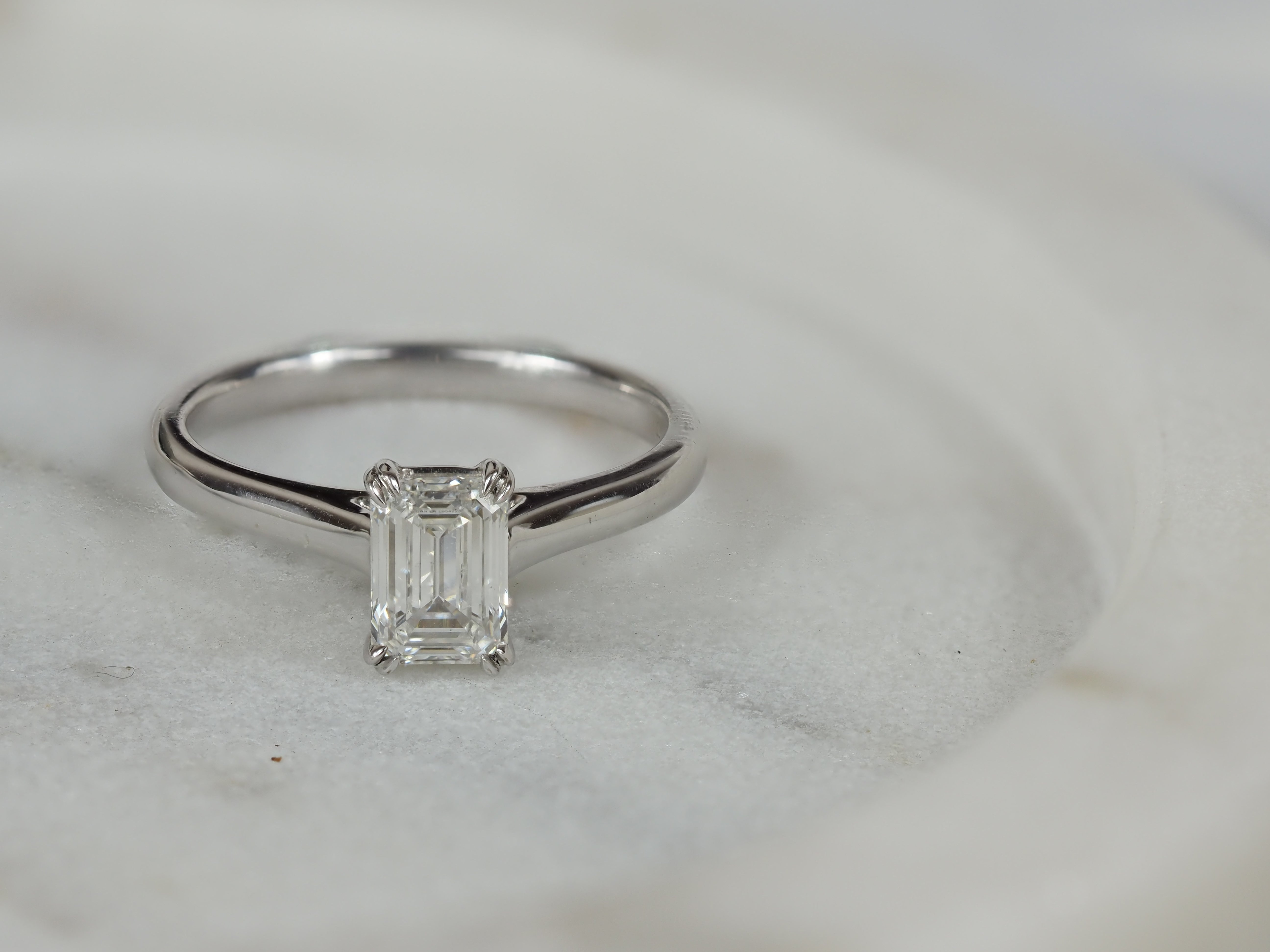 18ct White Gold Lab-Grown Emerald cut Diamond Engagement ring, 1.02ct Centre