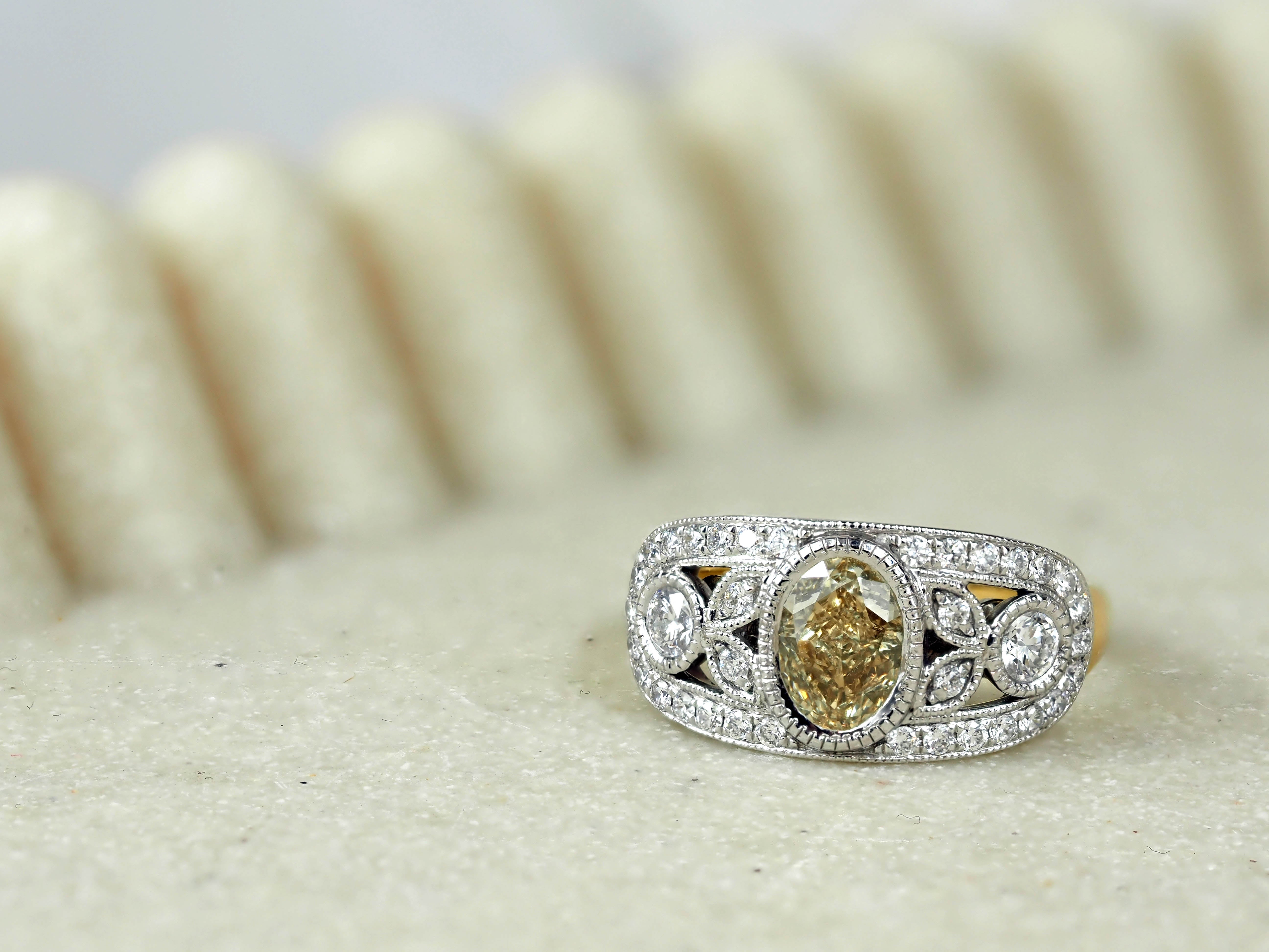18ct Gold Natural Yellow Oval Diamond Ring, 1.15 carat centre.