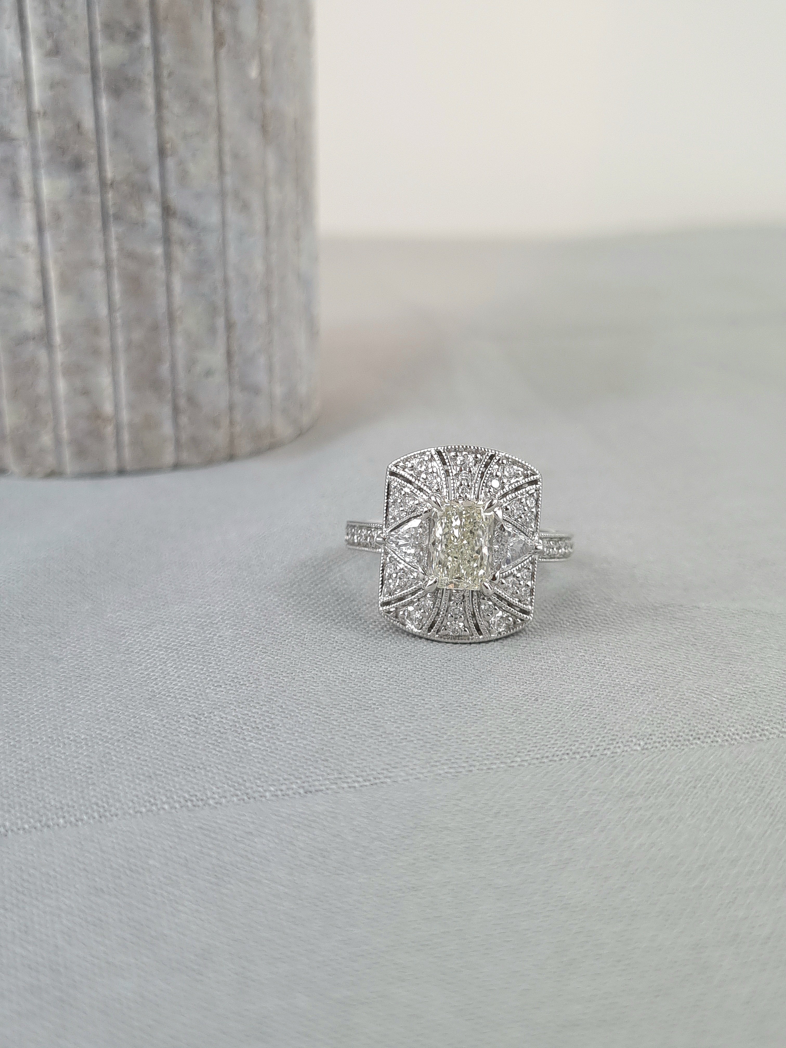 18ct White Gold Natural Yellow Radiant Diamond Ring, 1.20 carat centre.