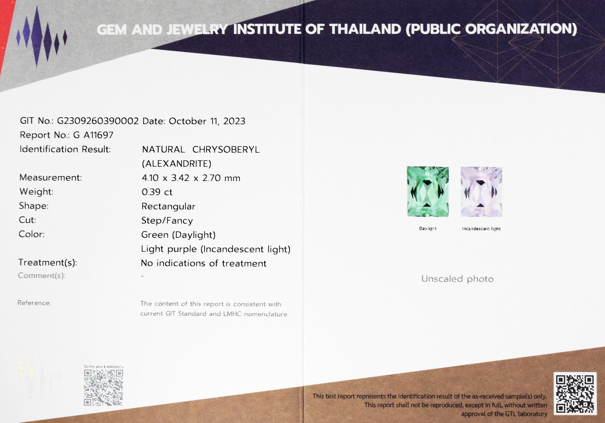 18ct White Gold Alexandrite and Diamond ring, 0.39ct centre