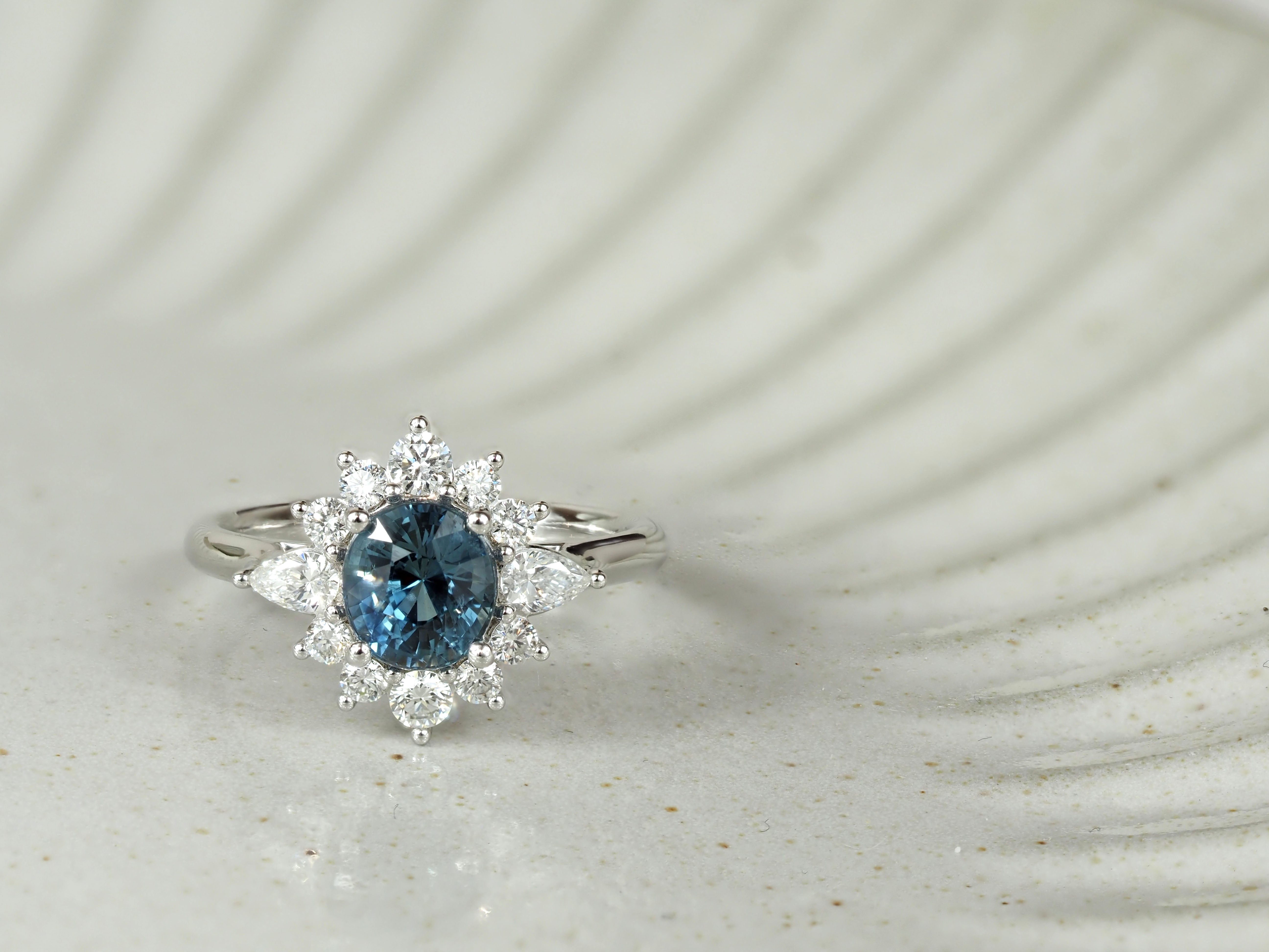 18ct White Gold 1.86 carat Montana Sapphire and Diamond ring