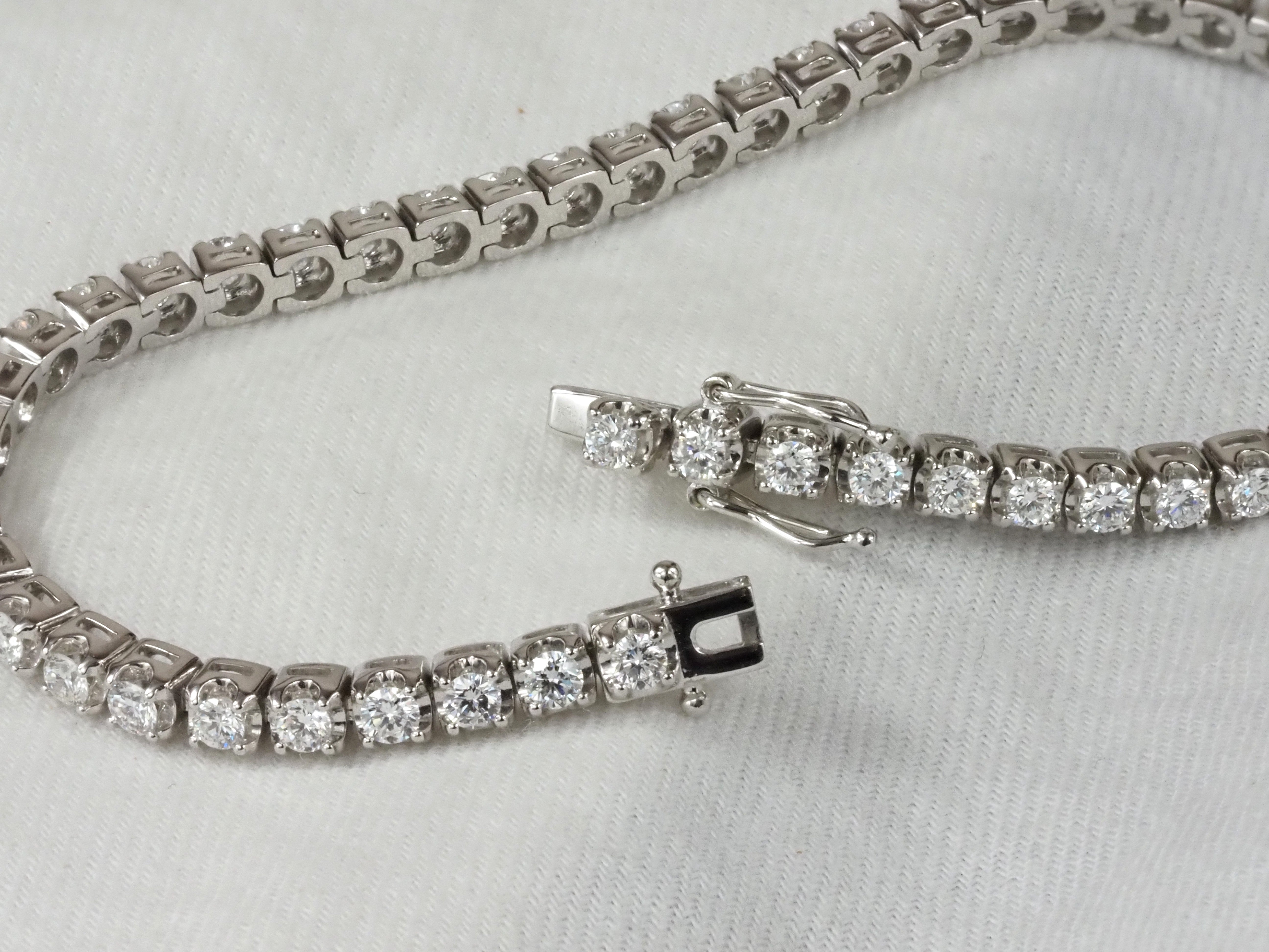 9ct White Gold Lab-Grown Diamond Tennis Bracelet, 3ct total