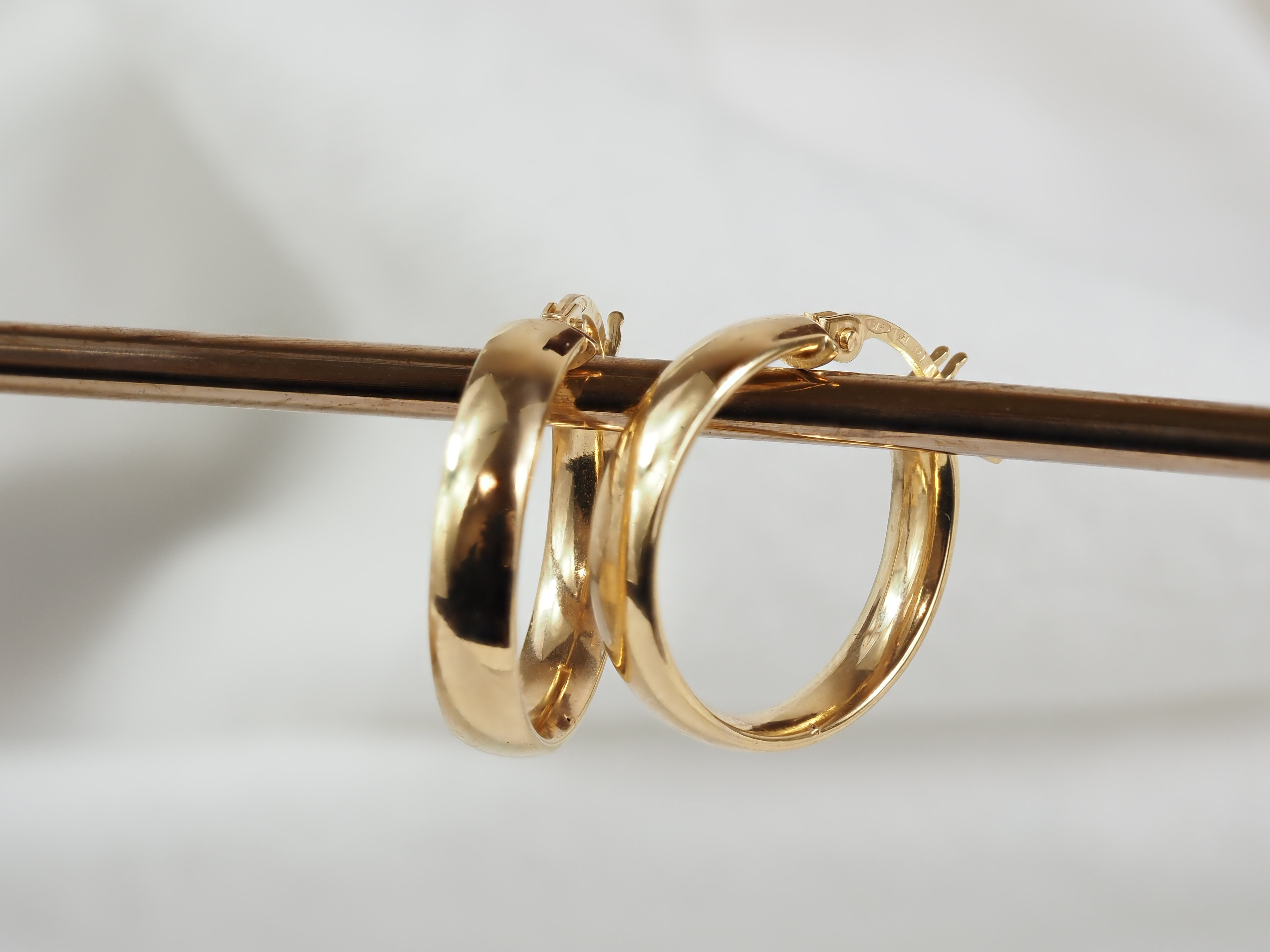 9ct Yellow Gold Half Round Hoop Earrings