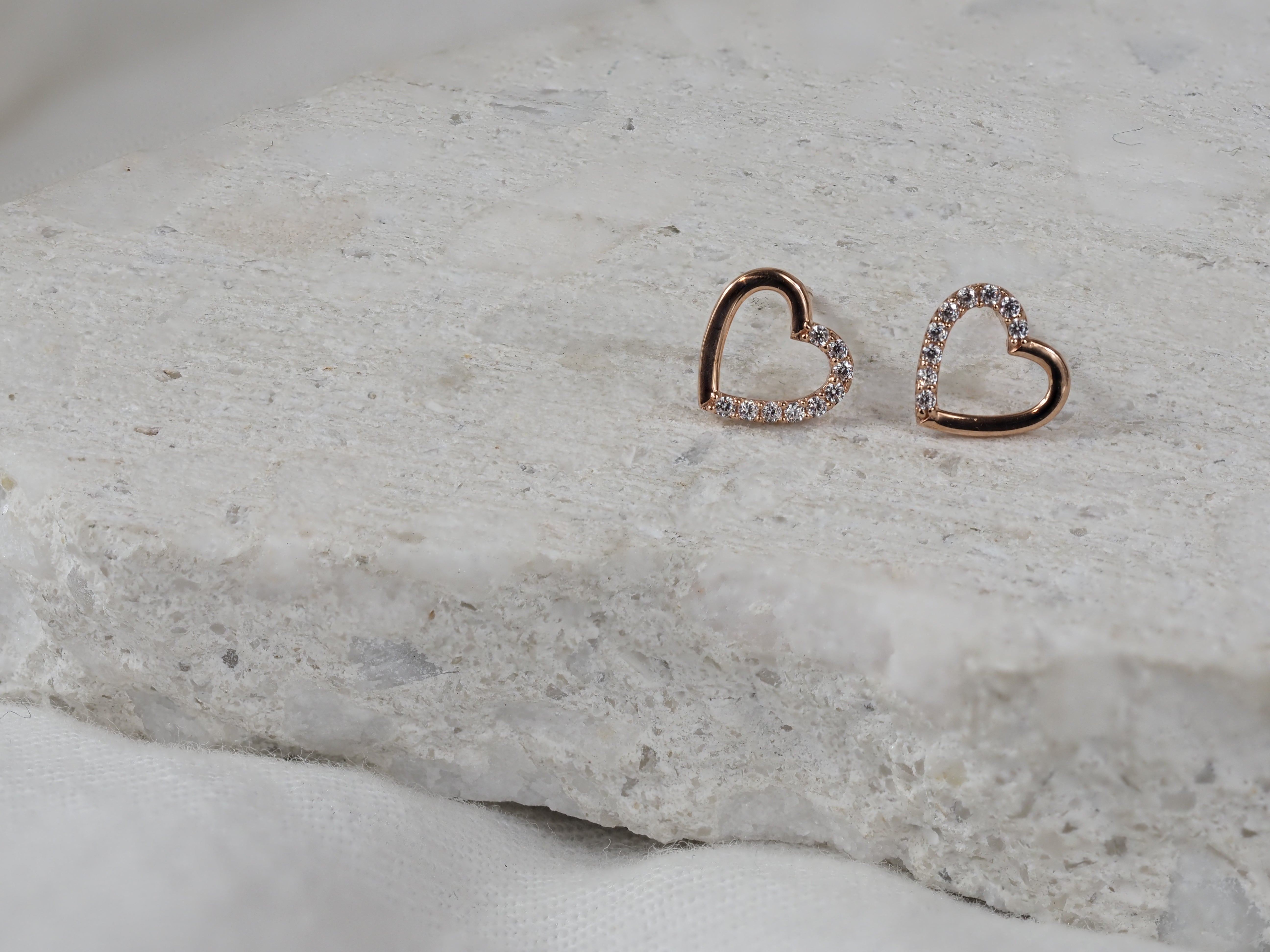 9ct Rose Gold Heart Stud Earrings