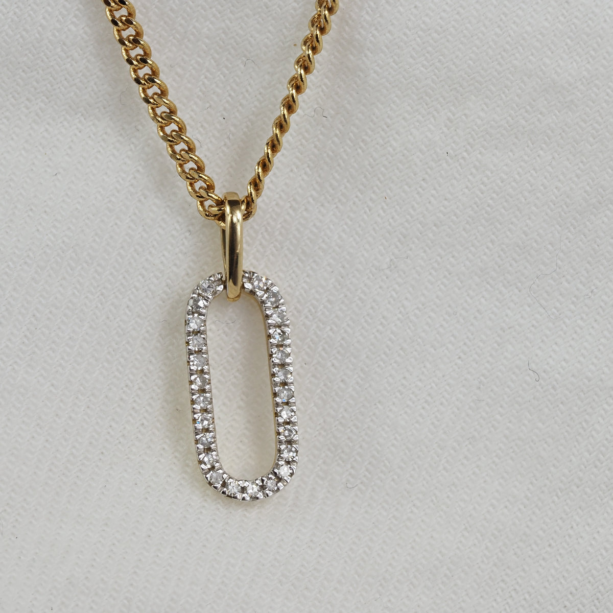 9ct Yellow Gold Diamond Paperclip Pendant