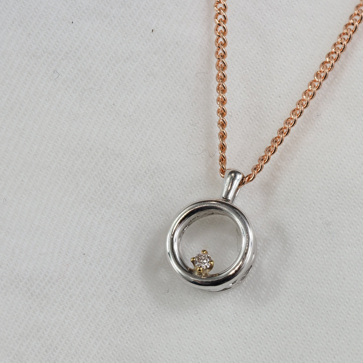 18ct White Gold Argyle Pink Diamond Pendant