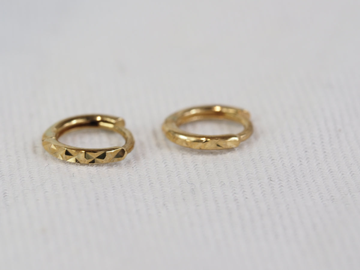 9ct Yellow Gold Diamond cut Huggies