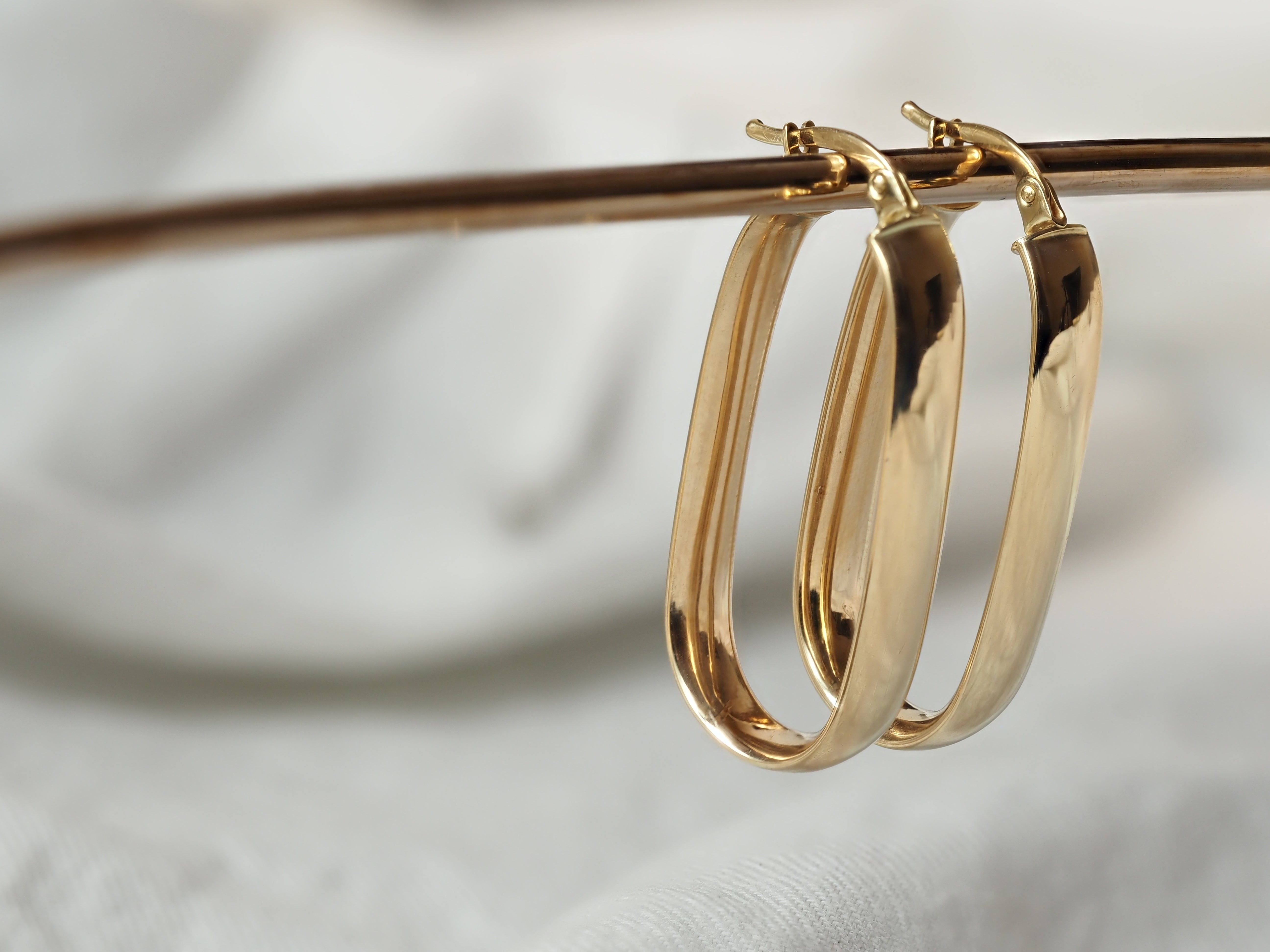 9ct Yellow Gold Wide Oval Hoop Earrings