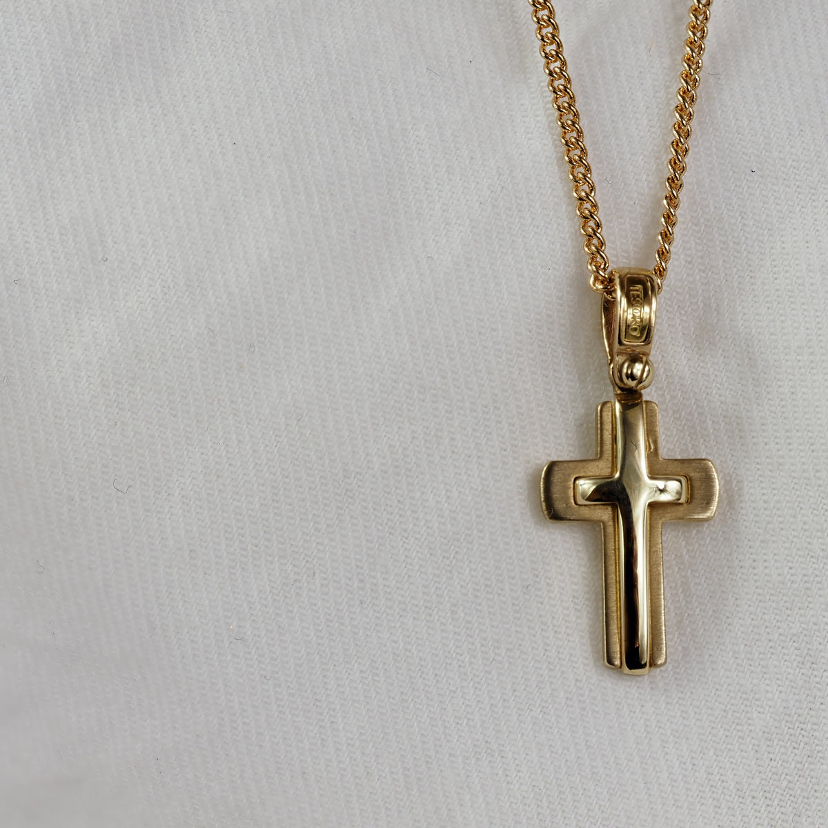 9ct Yellow Gold Double Cross, 26mm