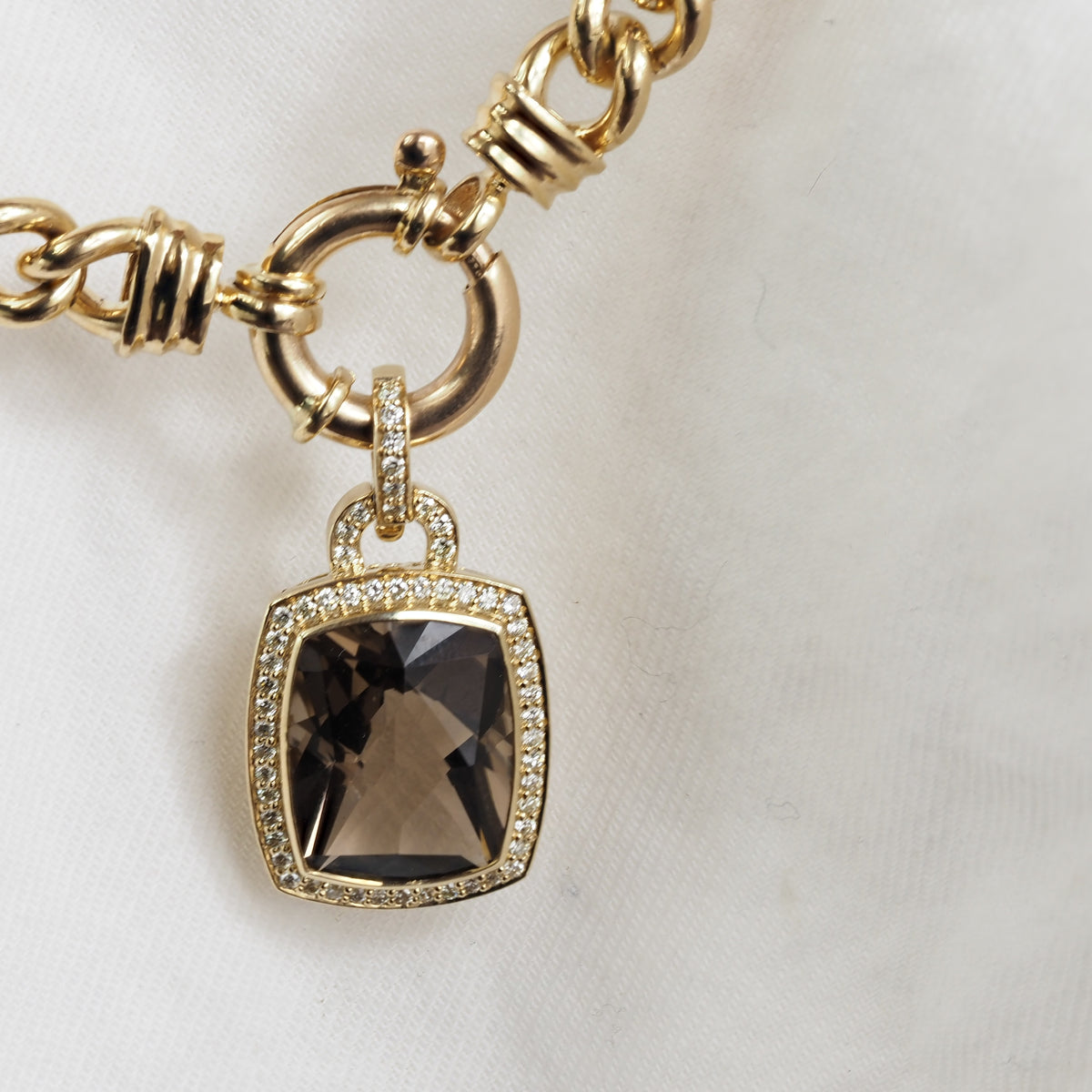 9ct Yellow Gold Smokey Qtz and Diamond pendant