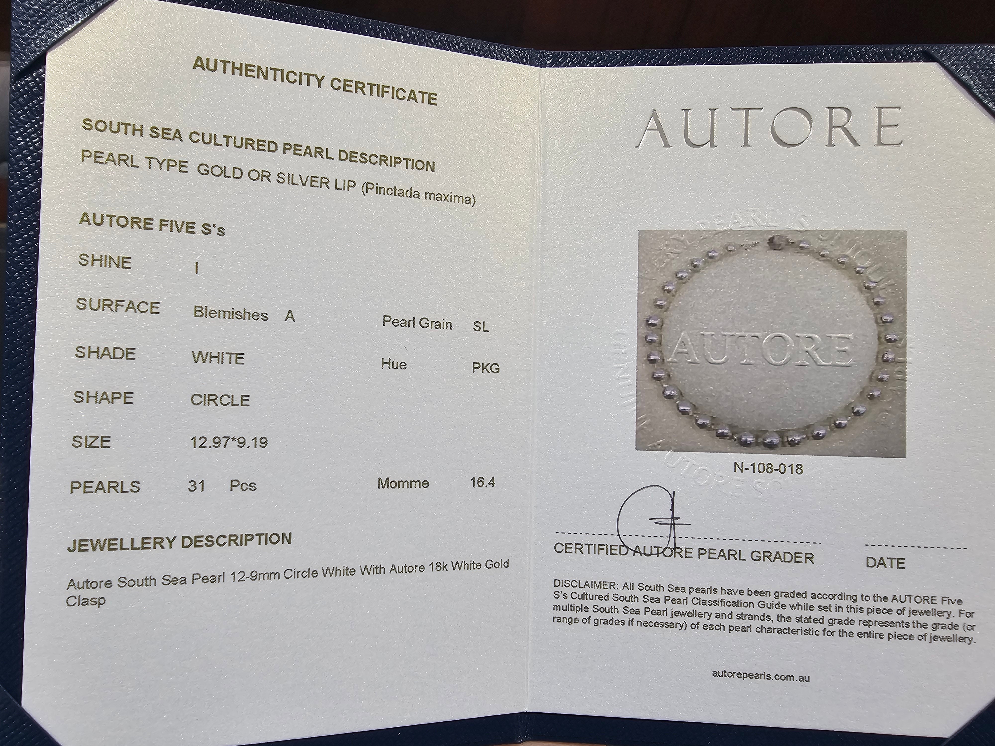 Autore 18ct White Gold South Sea Pearl Strand, 9-12mm