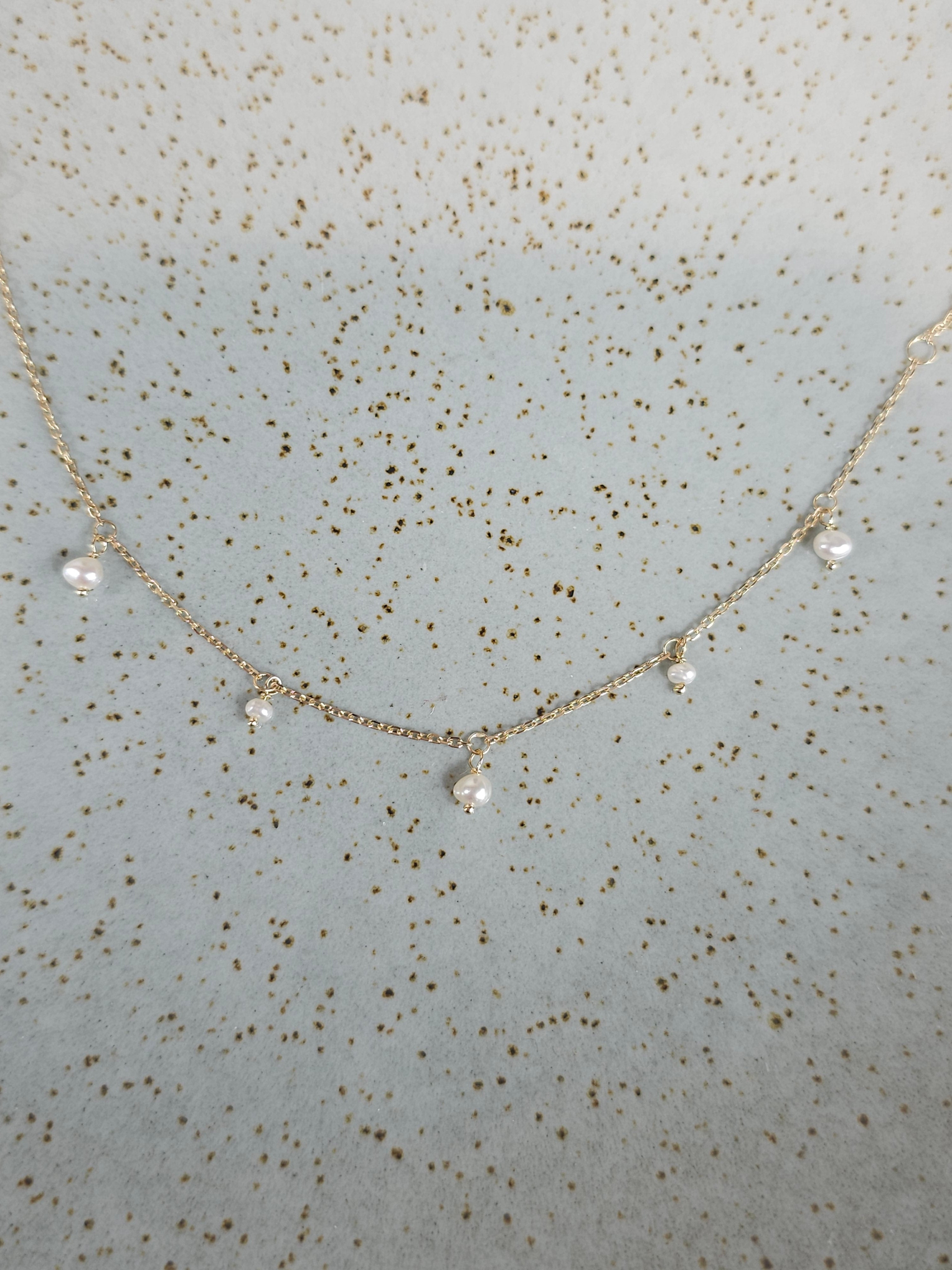 9ct Yellow Gold Bracelet with Freshwater Pearls, 18cm