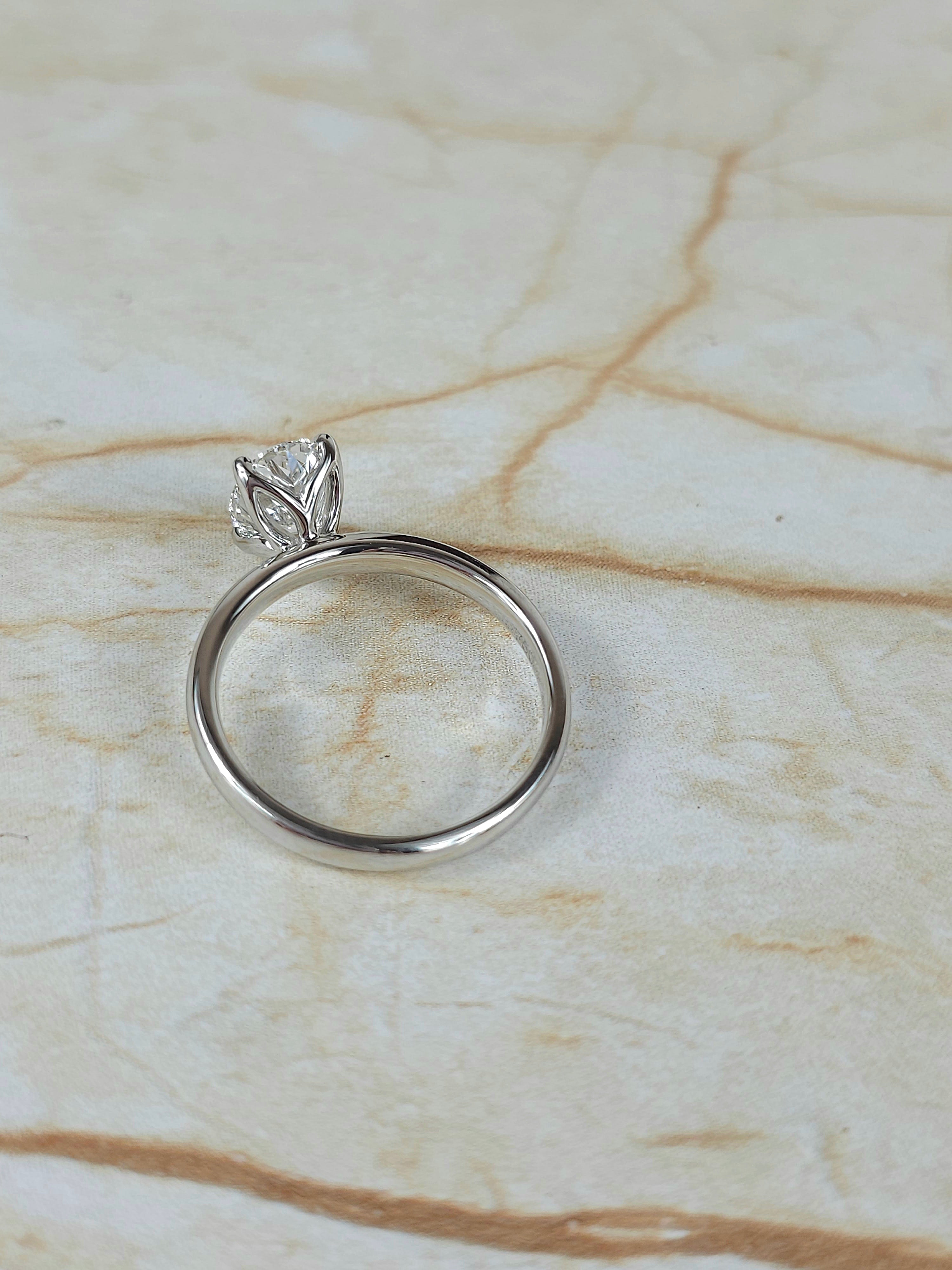 18ct White Gold Lab-Grown Oval Cut Diamond Engagement ring, 1.35ct centre