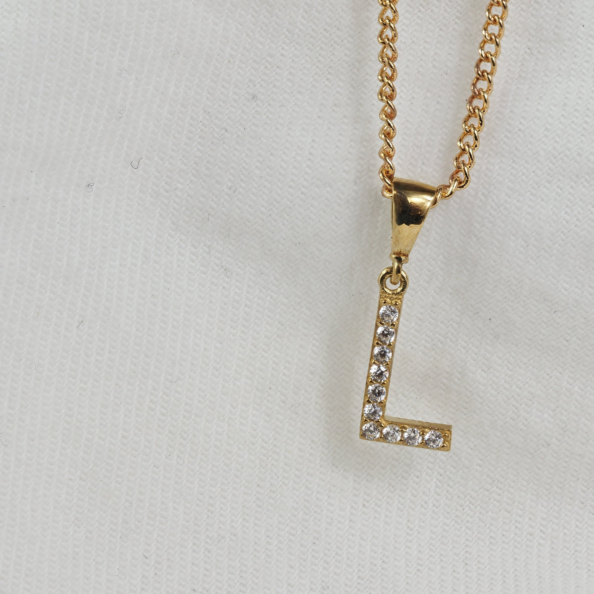 9ct Yellow Gold Initial L Pendant