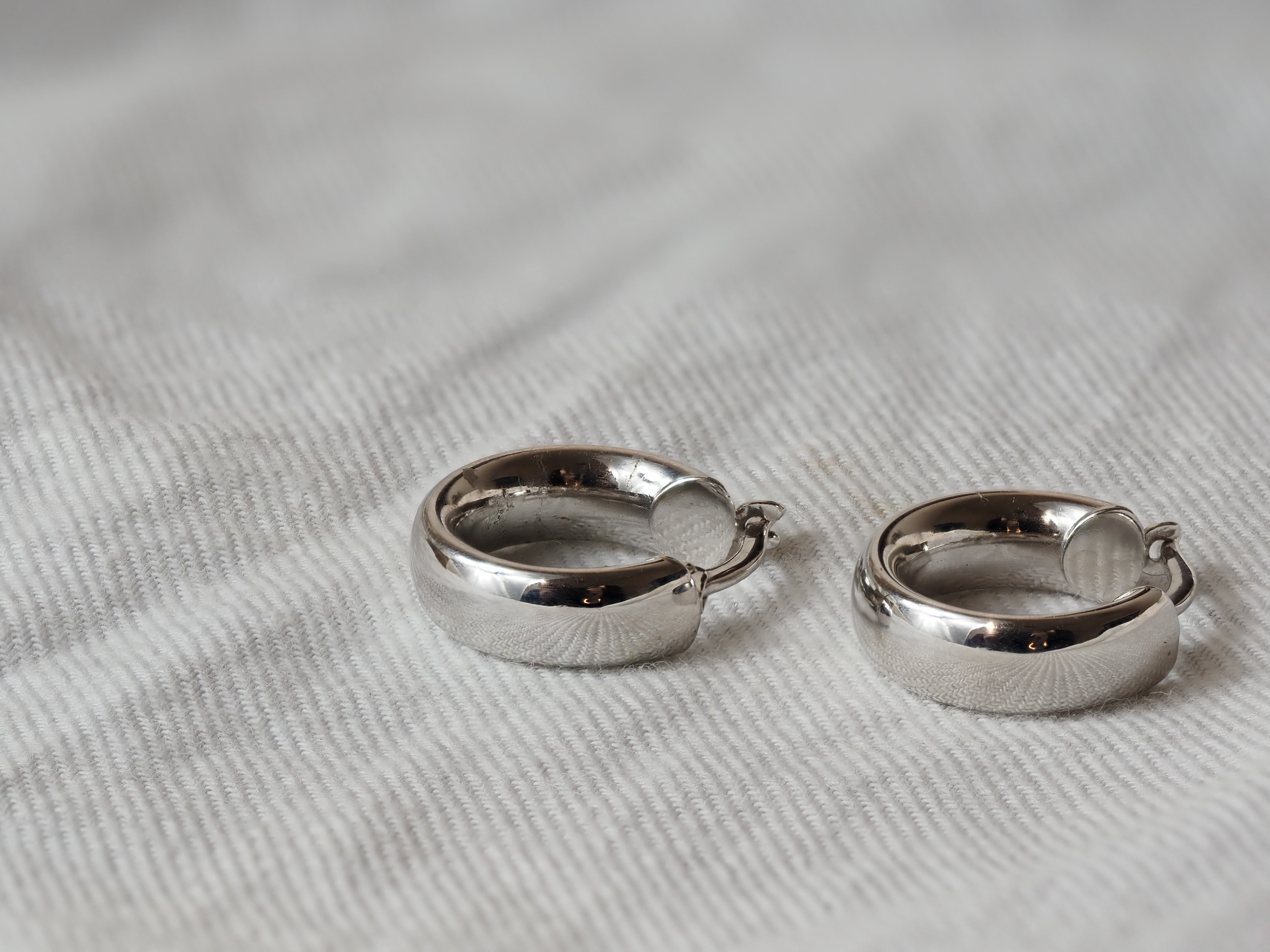 9ct White Gold Hoop Earrings