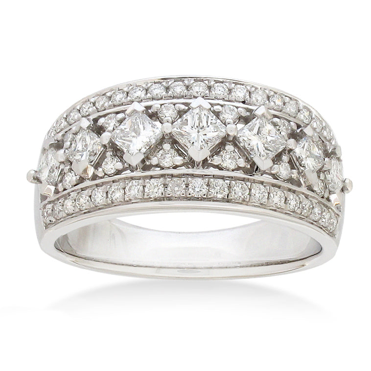 18 Carat White Gold Wide Princess Cut Ring, 1.04 Carats Total.