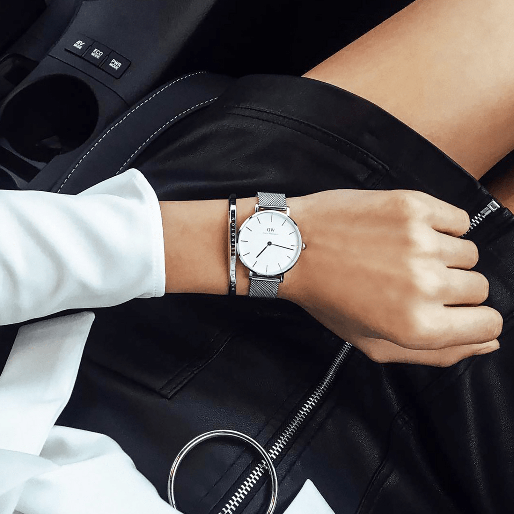 Daniel Wellington Petite 32 Silver and White Watch