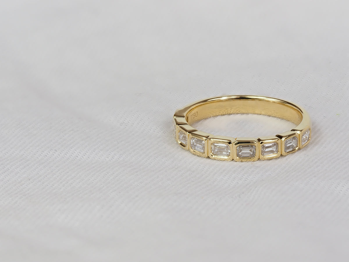 18ct Yellow Gold Emerald Cut Lab-Grown Diamond Ring, 0.87ct Total