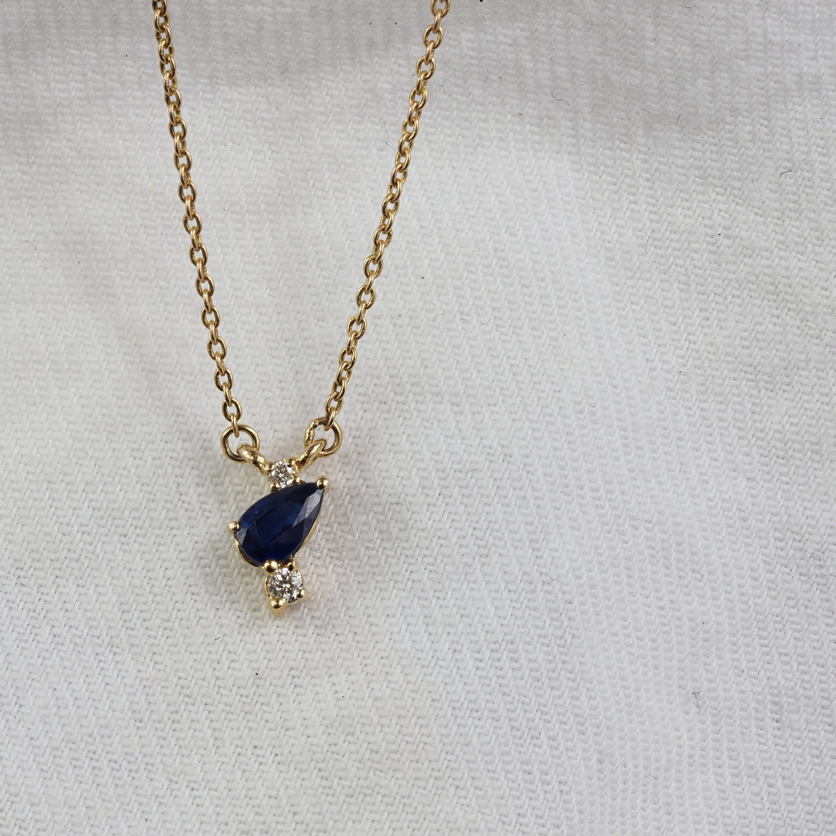 9ct Yellow Gold Sapphire and Diamond Necklet