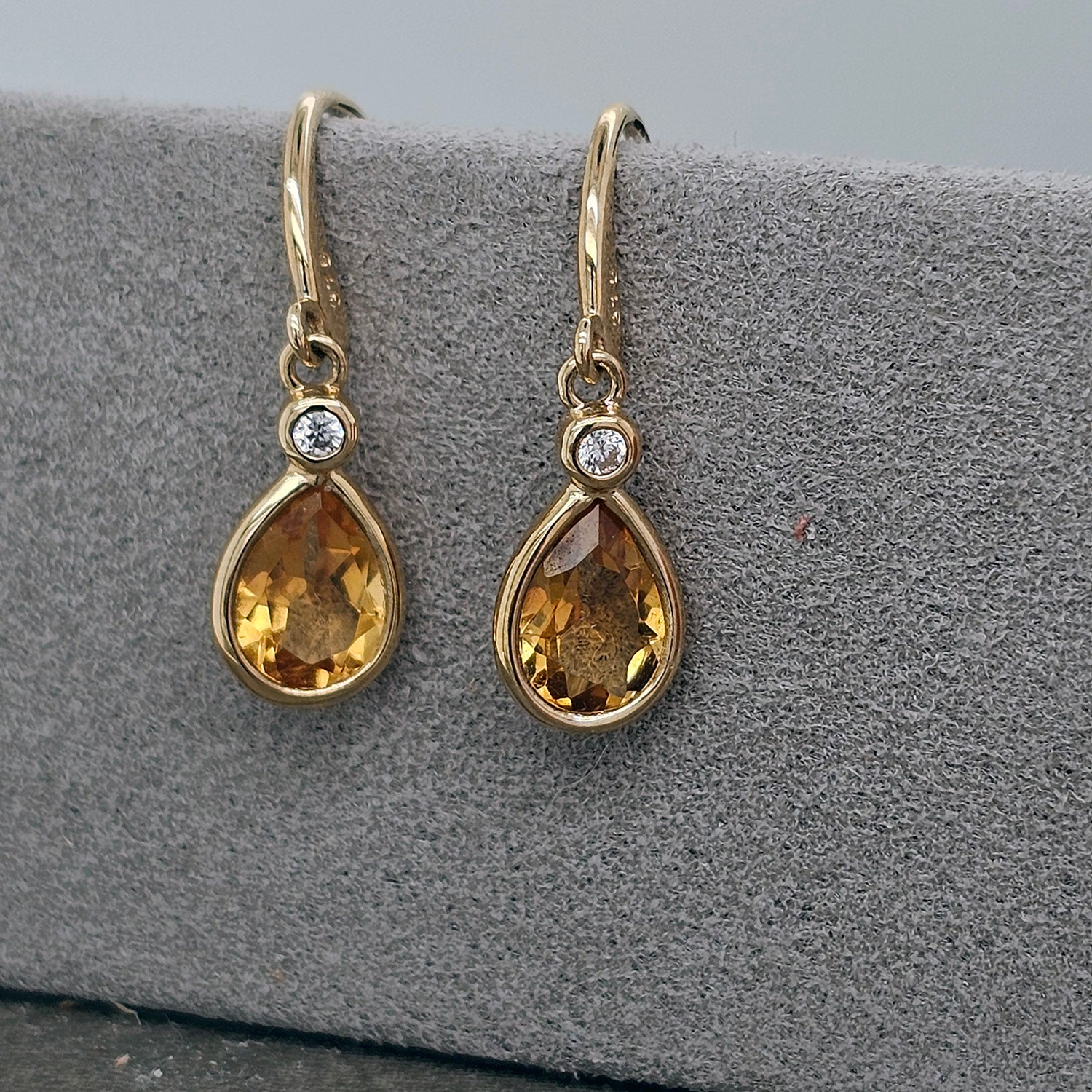 9ct Citrine & Zirconia Drop Earrings
