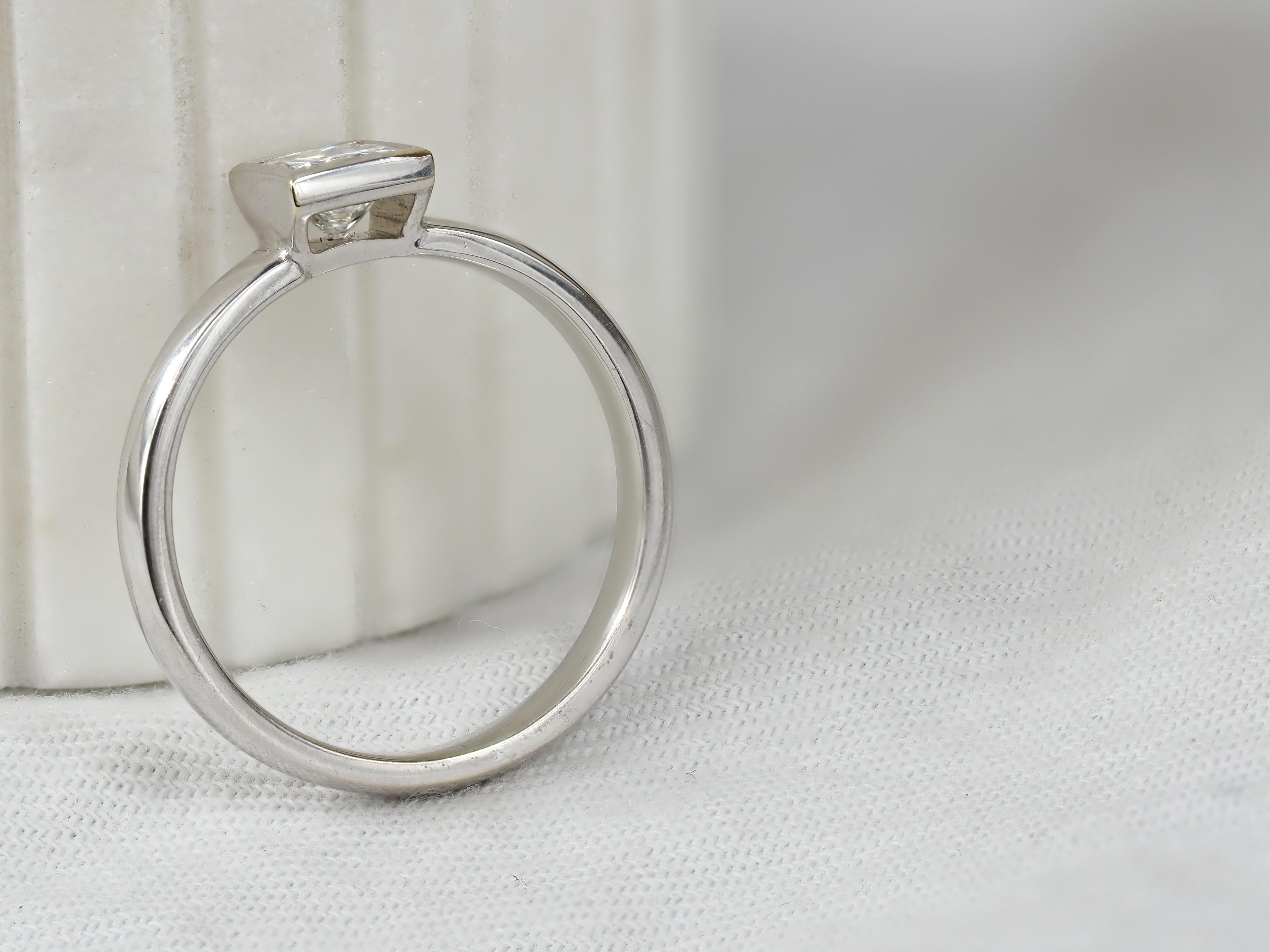 18ct White Gold Princess Cut Diamond Engagement Ring, 0.52ct Centre