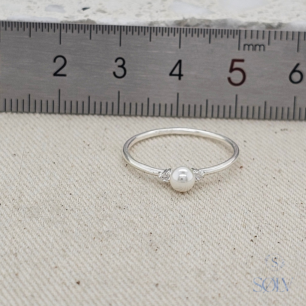Solv Sterling Silver Pearl and Cubic Zirconia Ring, Size 7