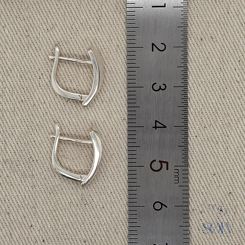 Solv Sterling Silver Tapered Hoop Earrings