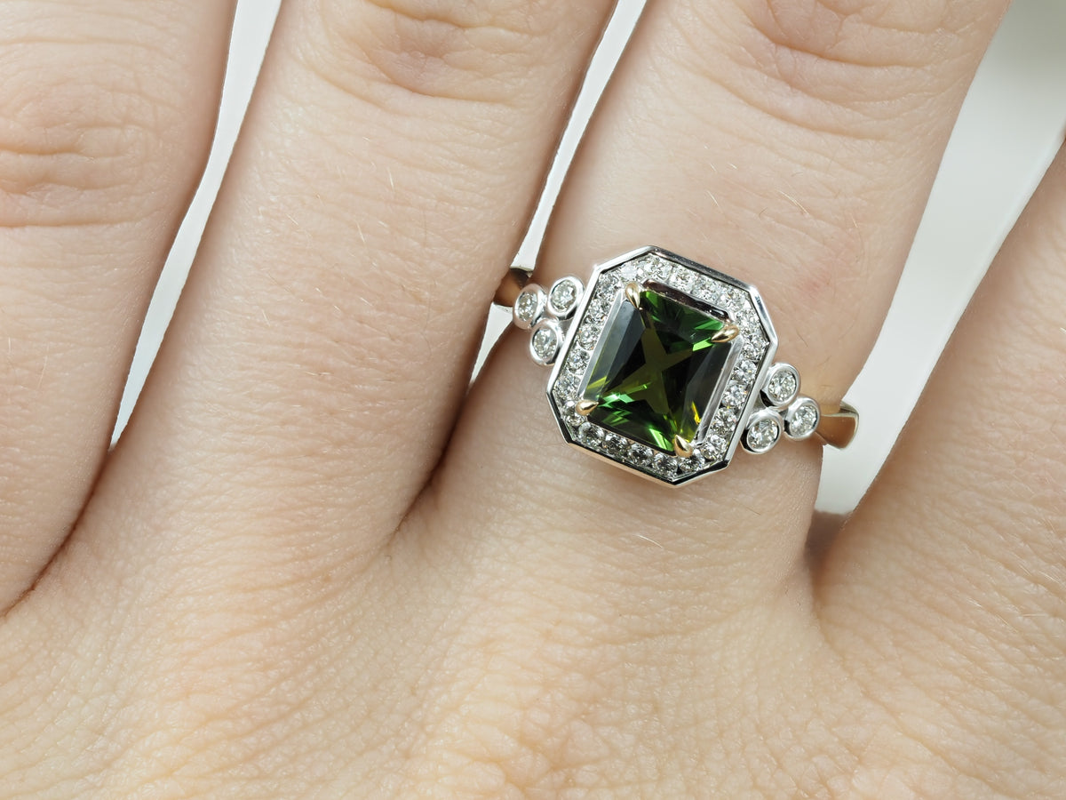 9ct Yellow and White Gold Green Tourmaline and Diamond Ring, 1.50ct Centre