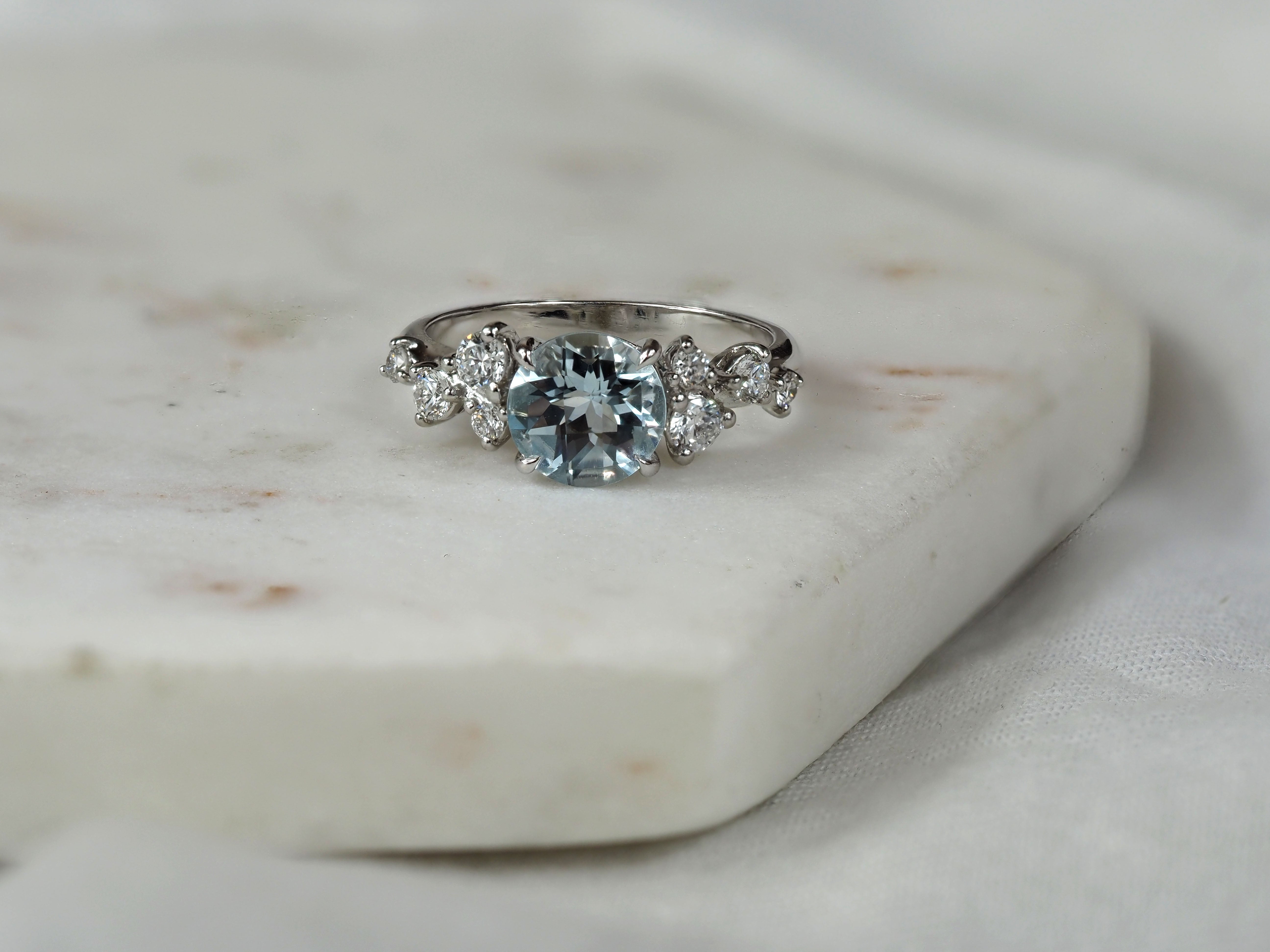 9ct White Gold Aquamarine and Lab-Grown Diamond ring