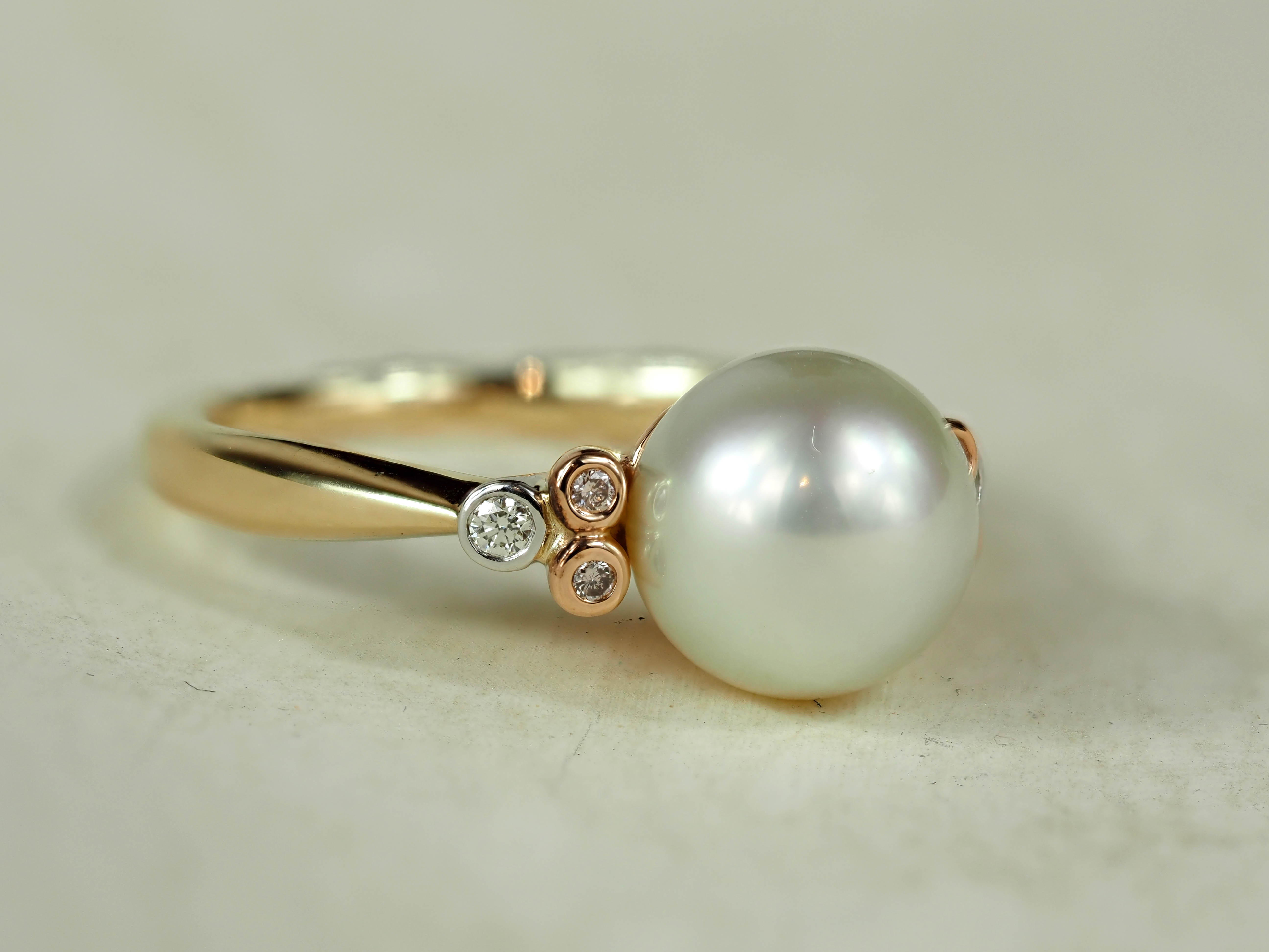 9ct Rose and White Gold South Sea Pearl and 'Pink Caviar' Argyle Diamond Ring, 9mm