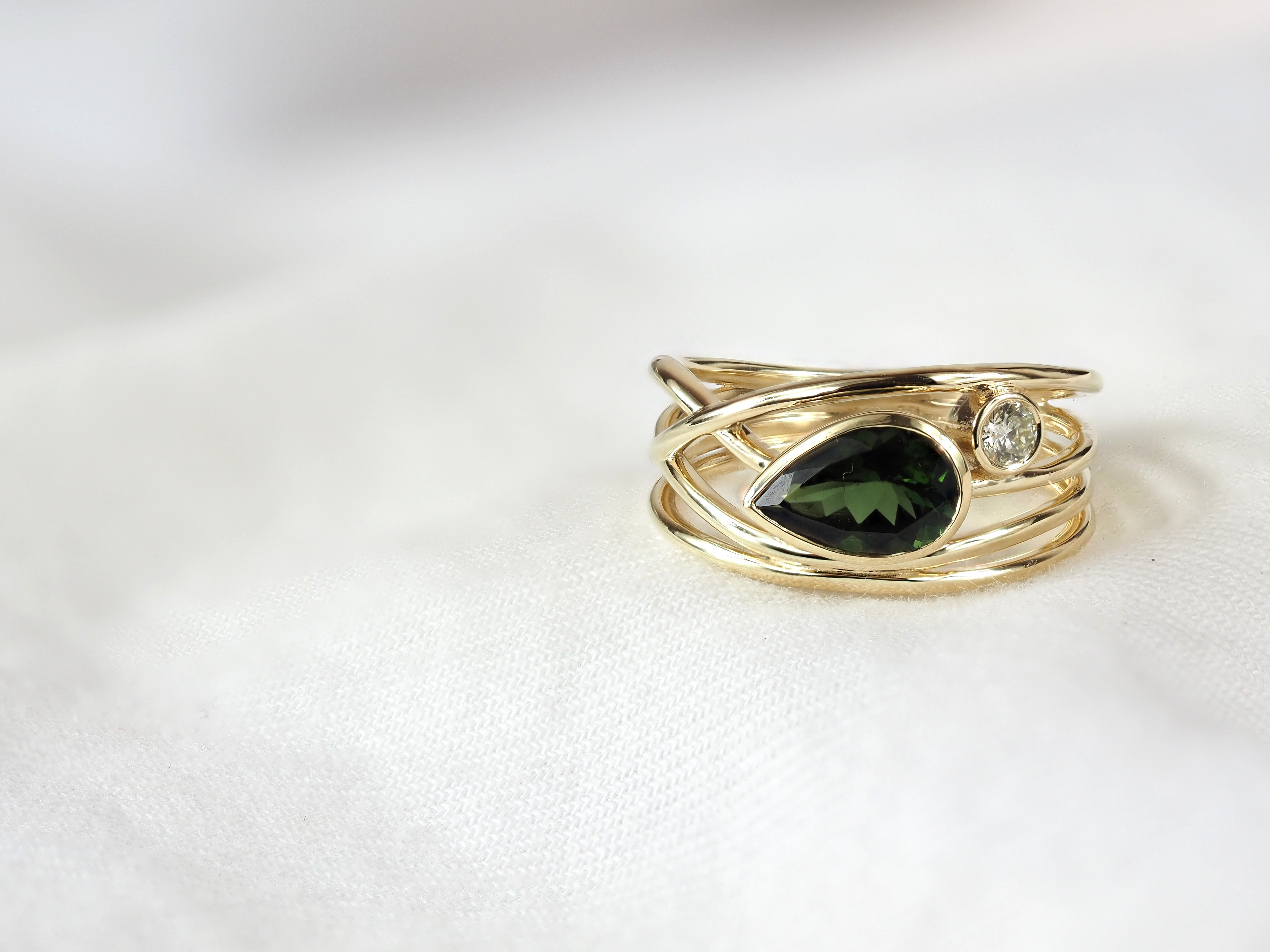 9ct Yellow Gold Green Tourmaline and Diamond Multi Wire Ring, 1.20ct Centre