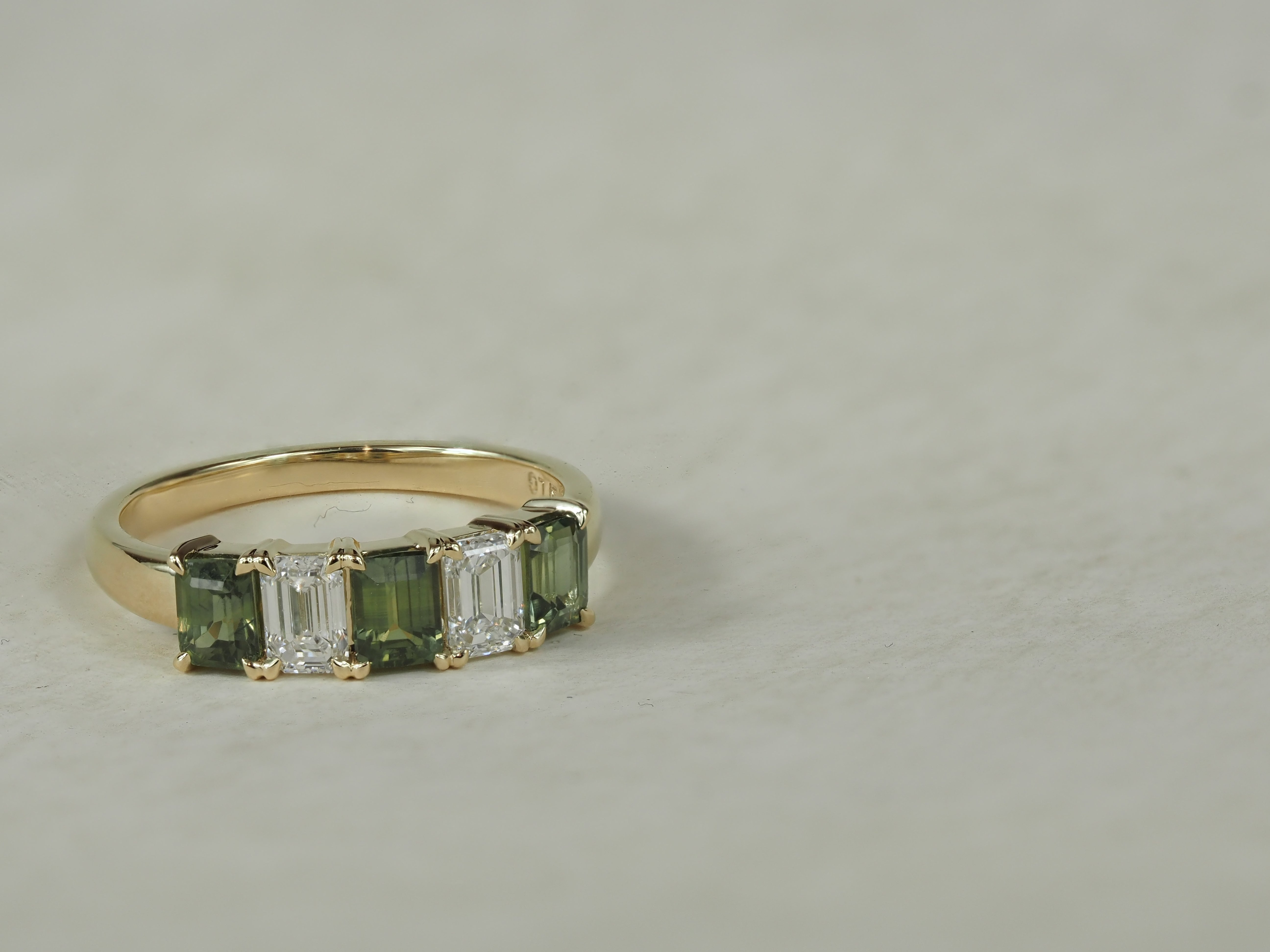 9ct Yellow Gold Green Sapphire and Lab-Grown Diamond Ring, 1.94ct Total