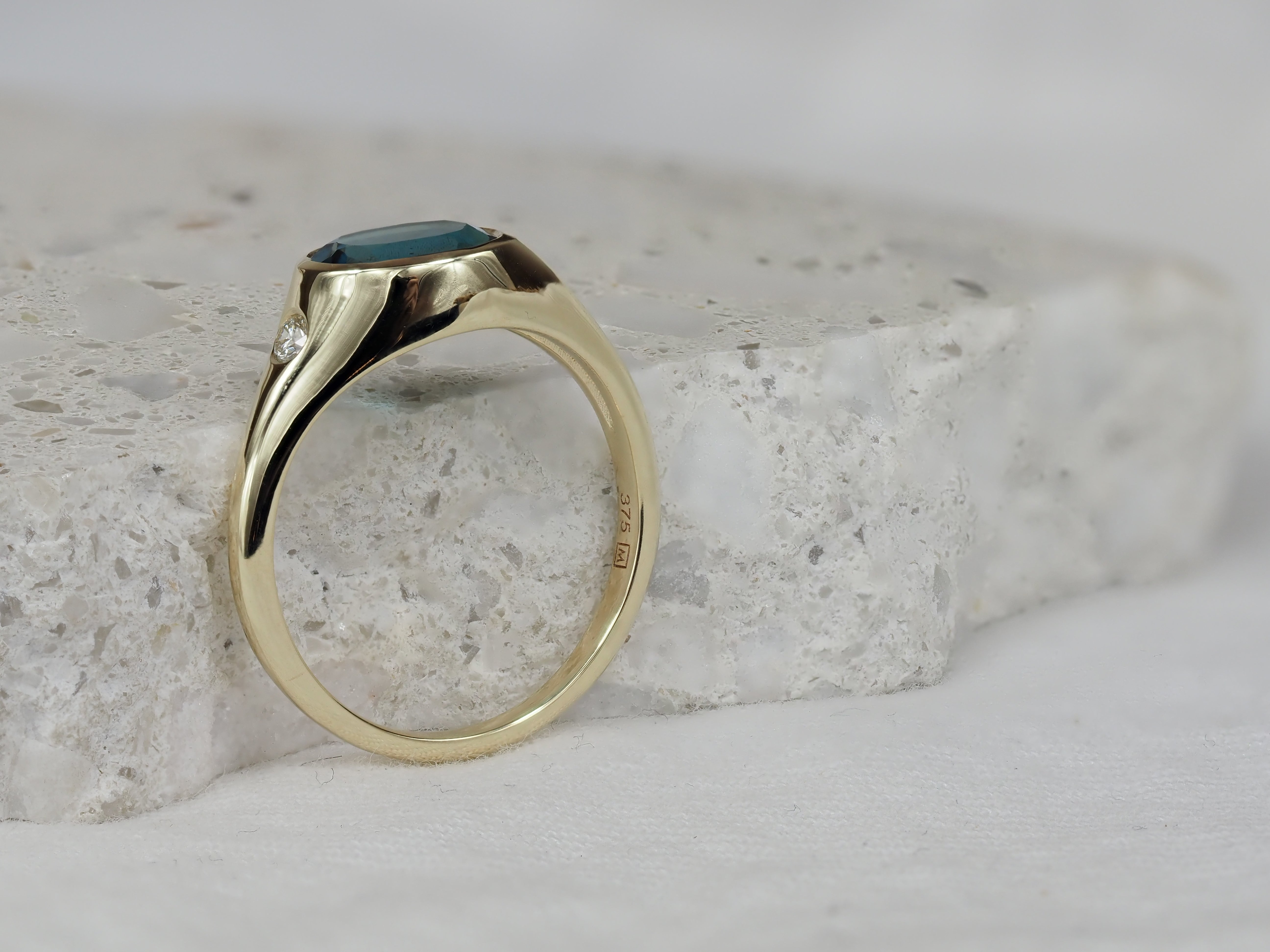 9ct Yellow Gold London Blue Topaz and Diamond Ring