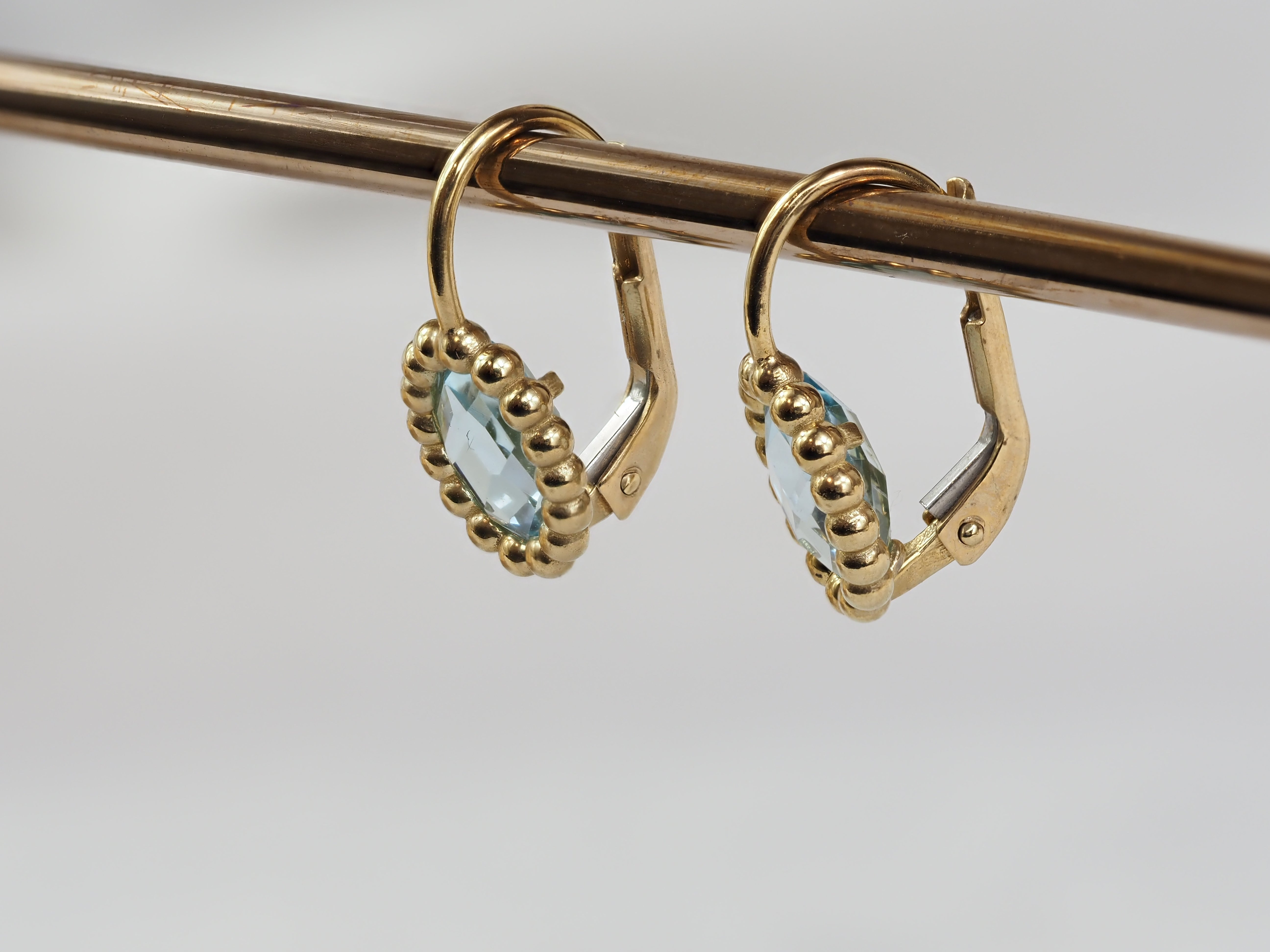 9ct Yellow Gold Blue Topaz Drop Earrings