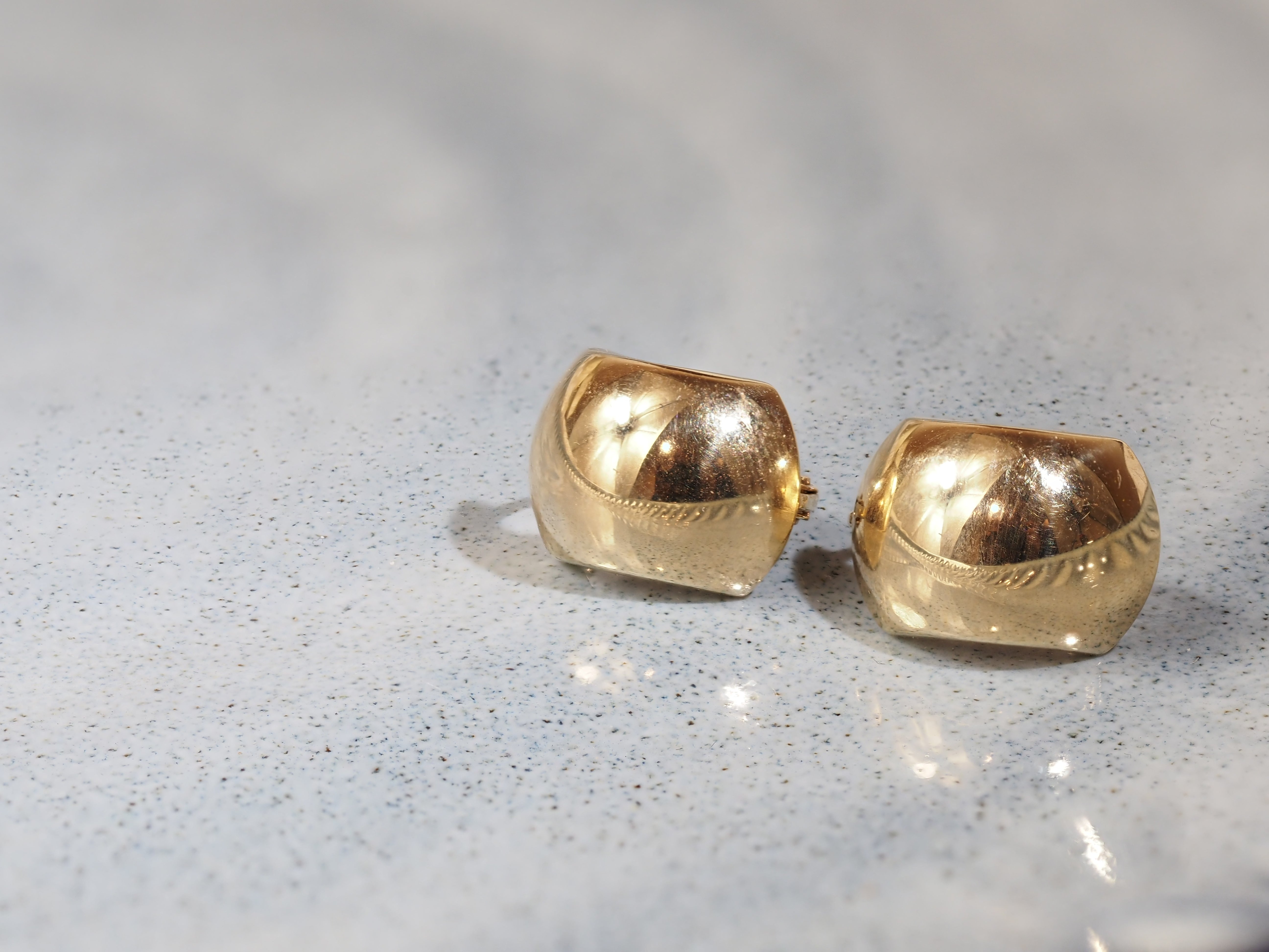 9ct Yellow Gold Half Round Continental Clip Earrings