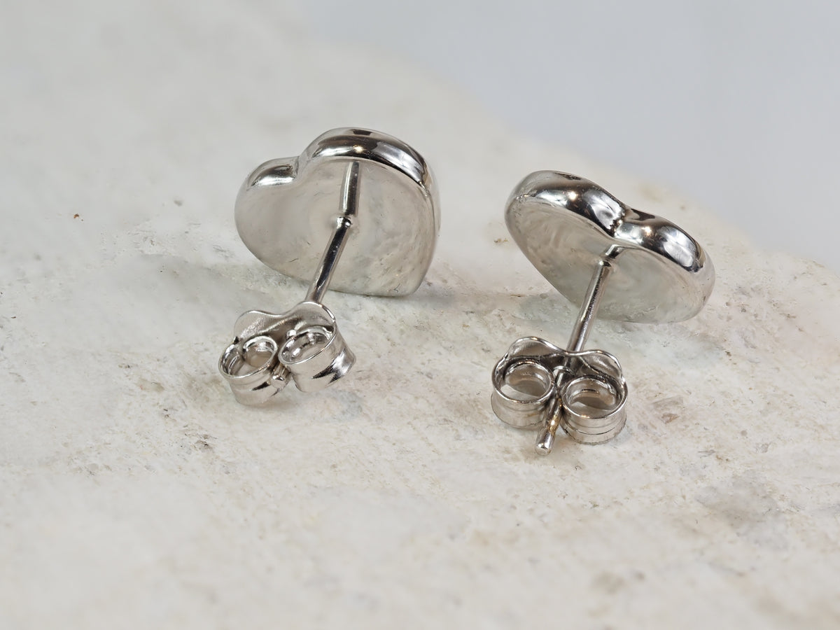 9ct White Gold Heart Stud Earrings