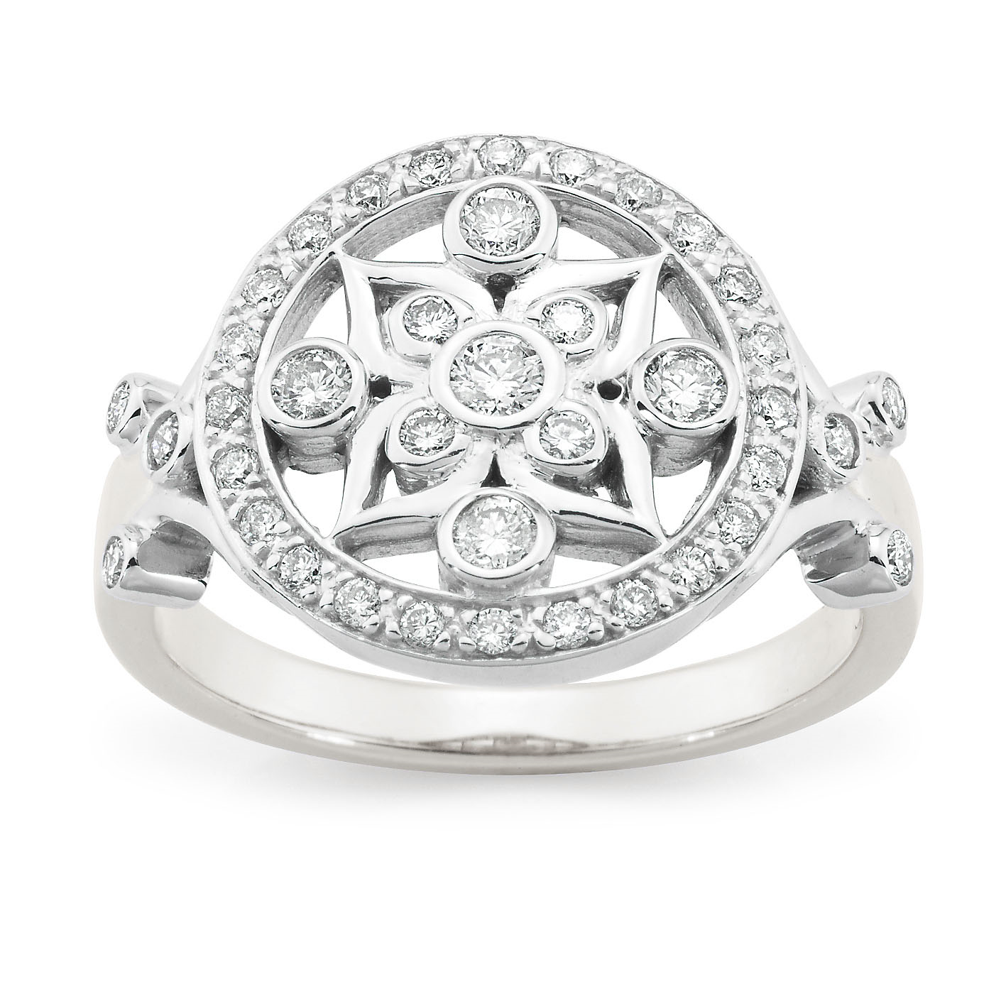 9ct White Gold Ornate filigree Diamond ring
