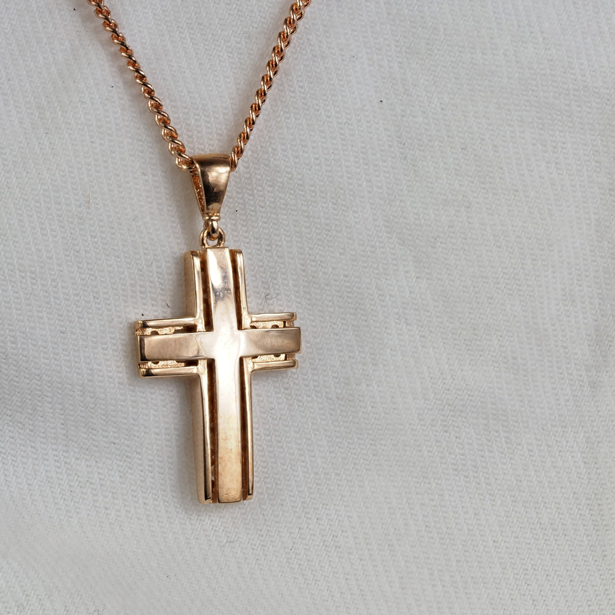 9ct Rose Gold Faceted Cross Pendant