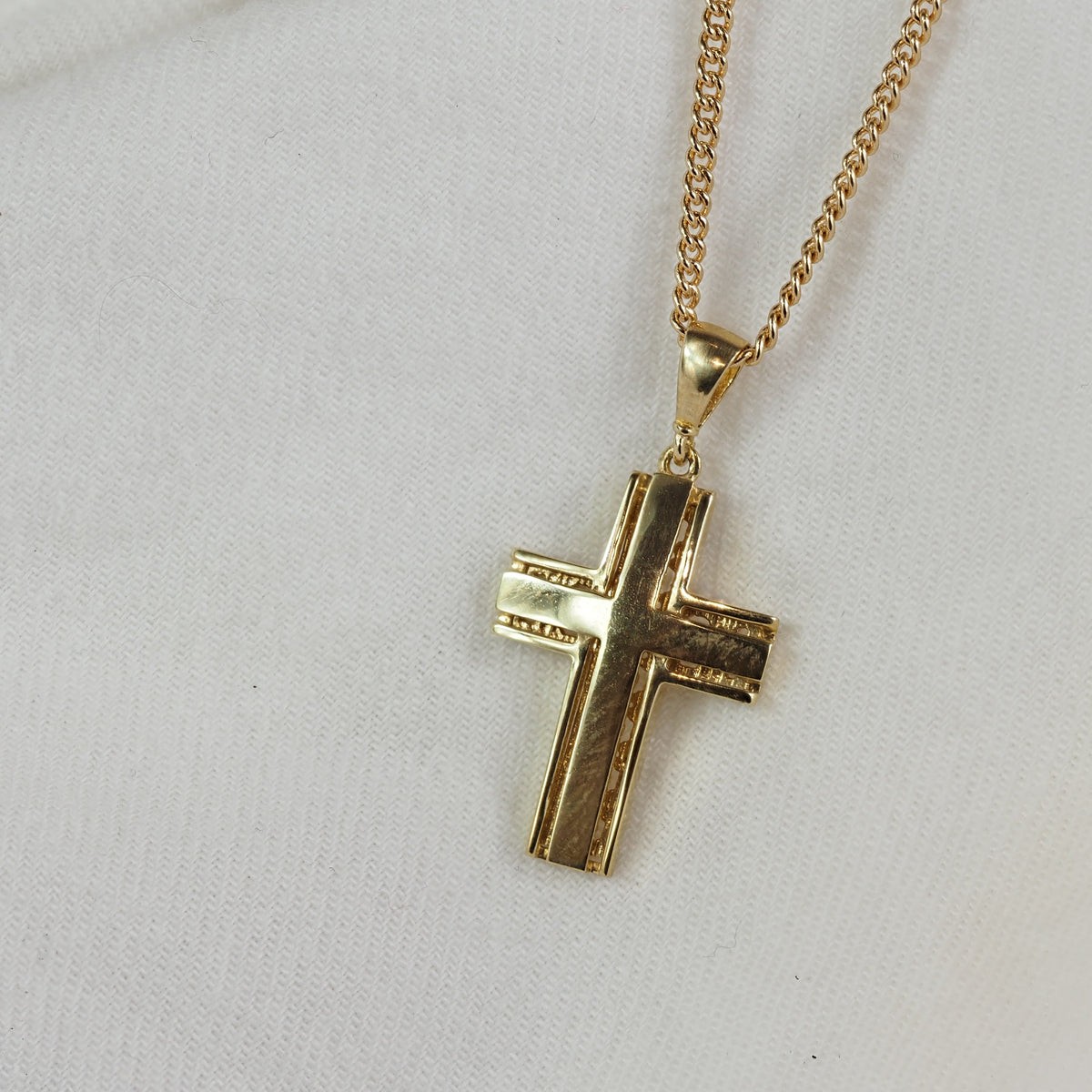 9ct Yellow Gold Bevelled Edge Cross Pendant