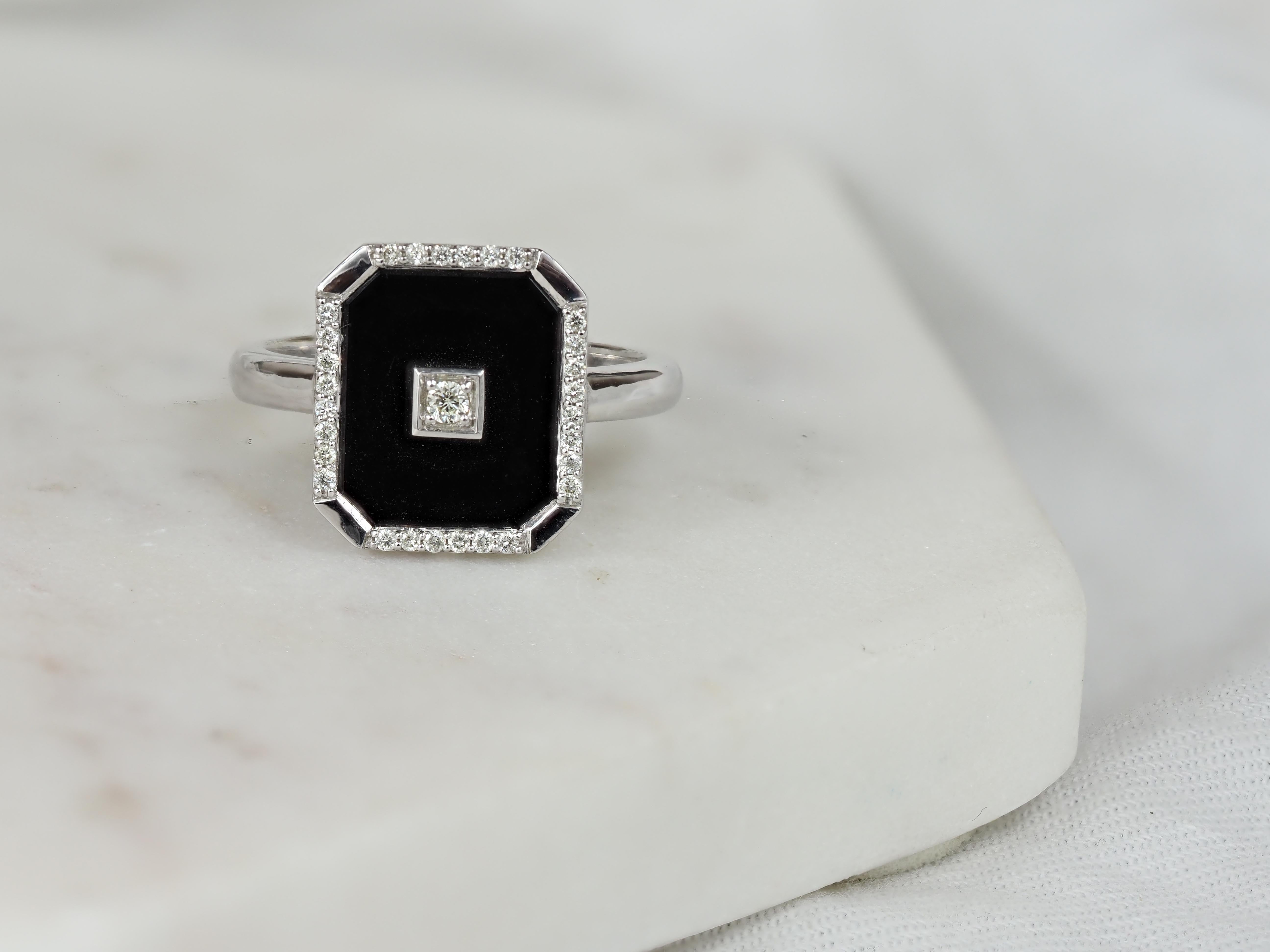 9ct White Gold, Onyx & Diamond Bezel Set Dress Ring