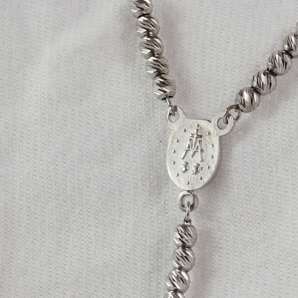 9ct White Gold Rosary Necklet