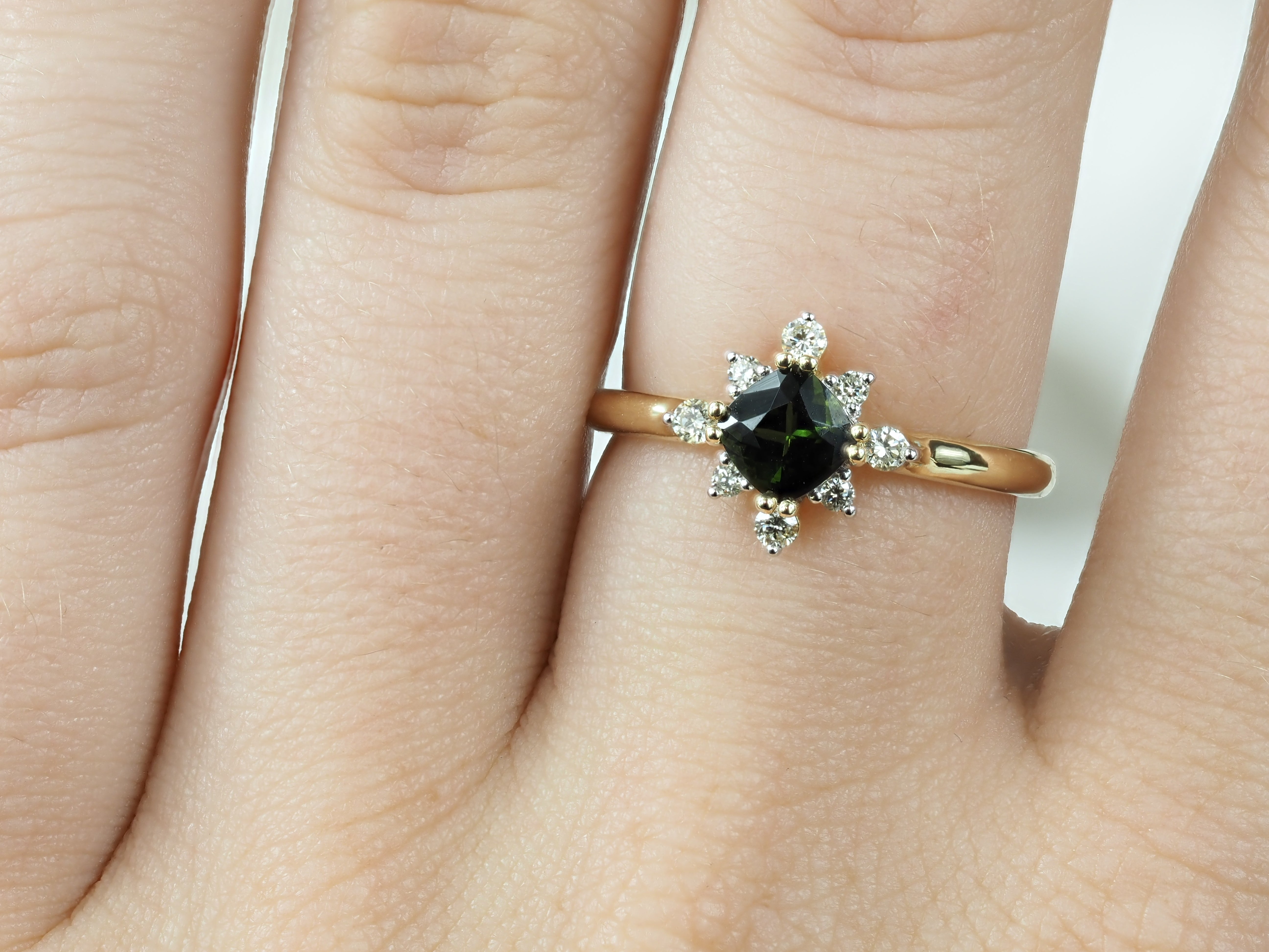 9ct Yellow Gold Green Tourmaline and Diamond Ring, 0.60ct Centre