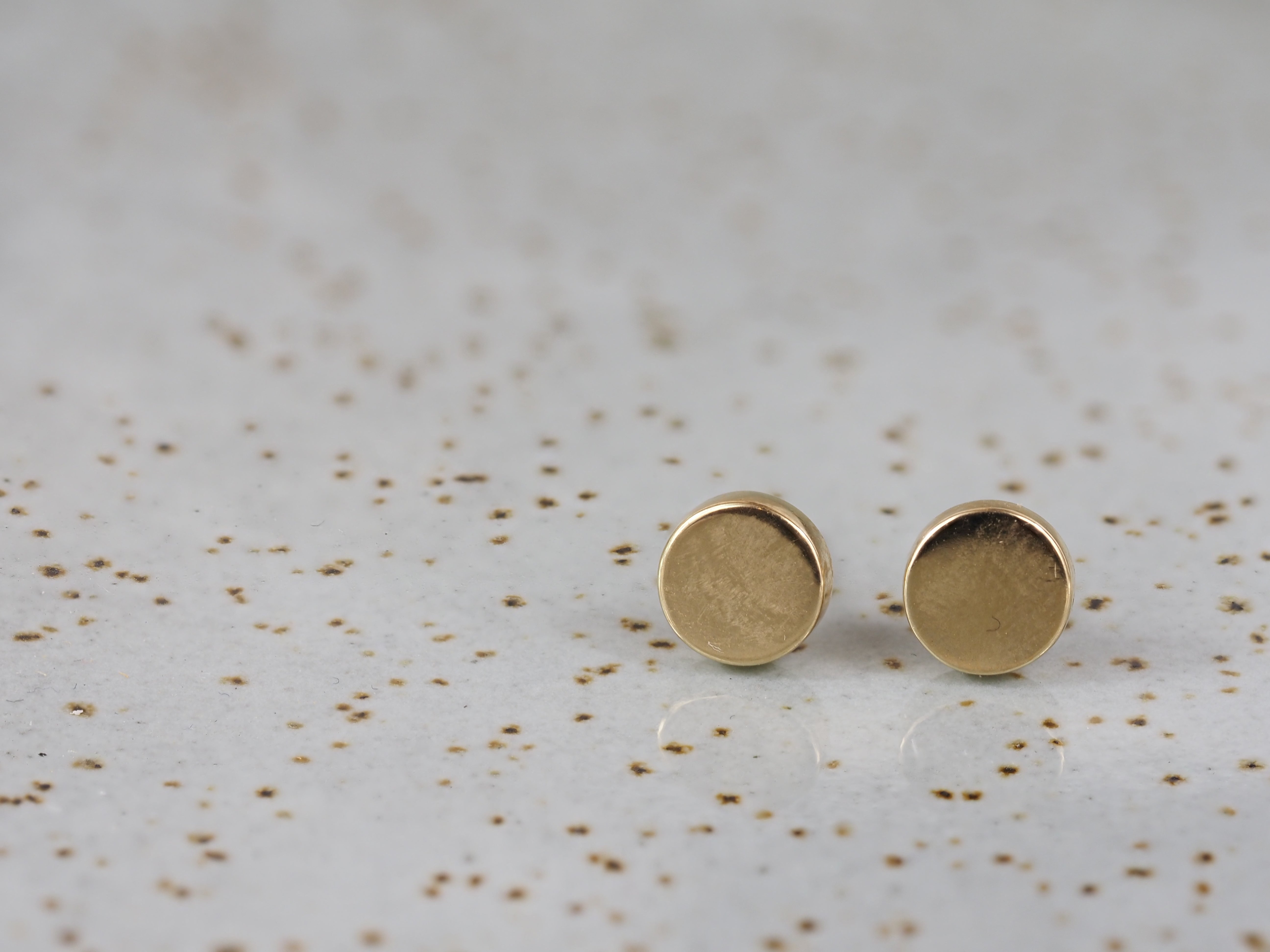 9ct Yellow Gold Disc Stud Earrings