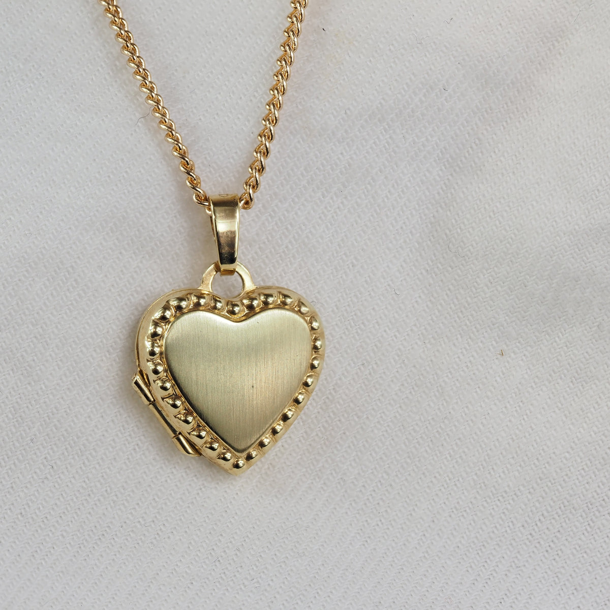 9ct Yellow Gold Beaded Heart Locket, 15mm