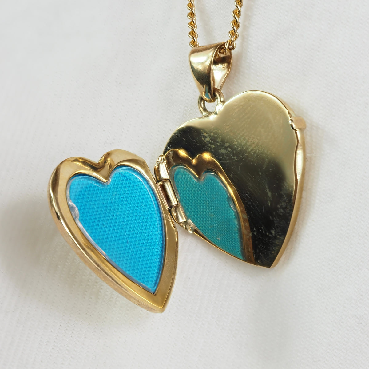 9ct Yellow Gold Heart Memorial Locket