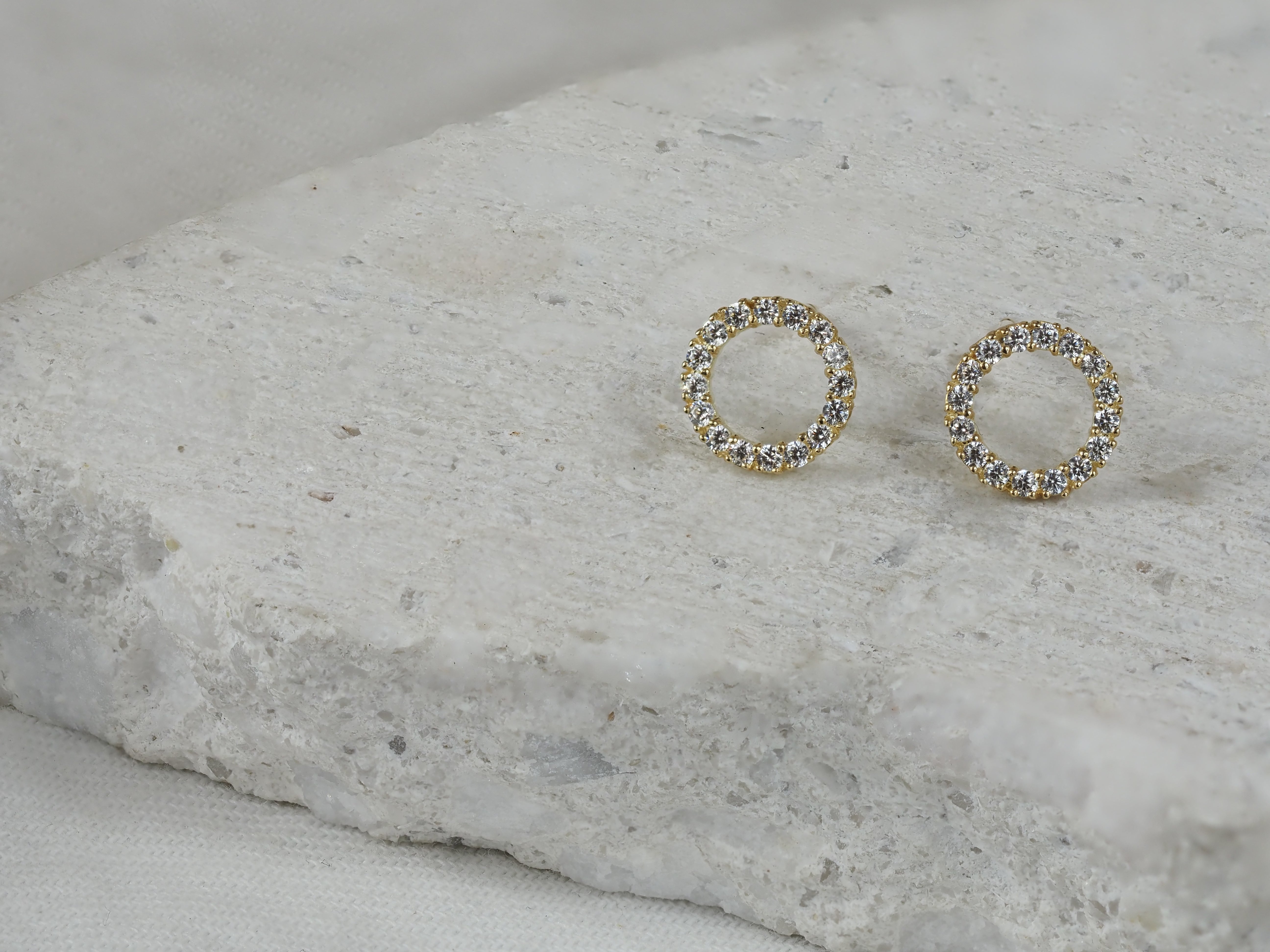 9ct Yellow Gold Open Circle Stud Earrings