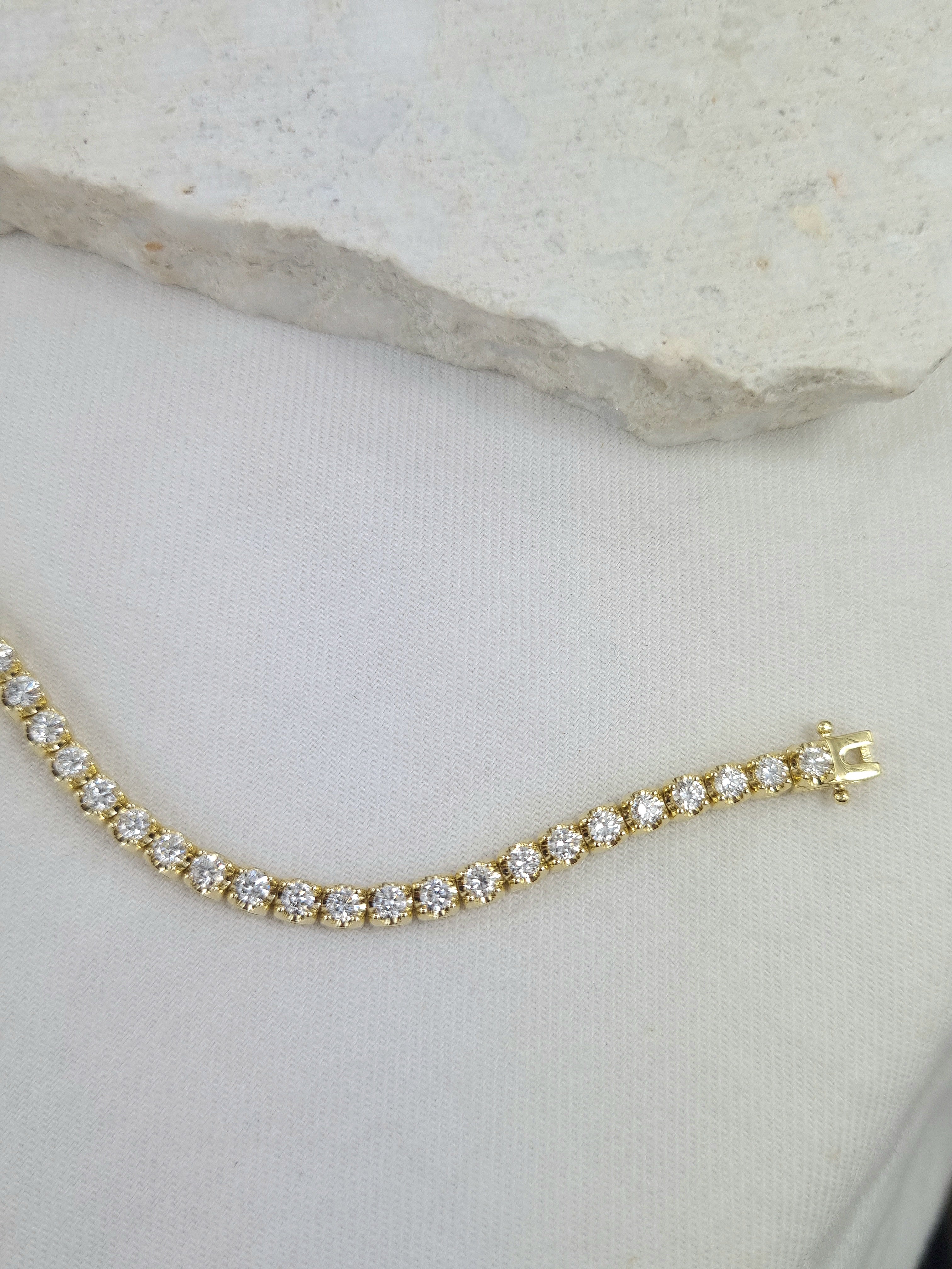 9ct Yellow Gold Lab-Grown Diamond tennis bracelet, 3ct total