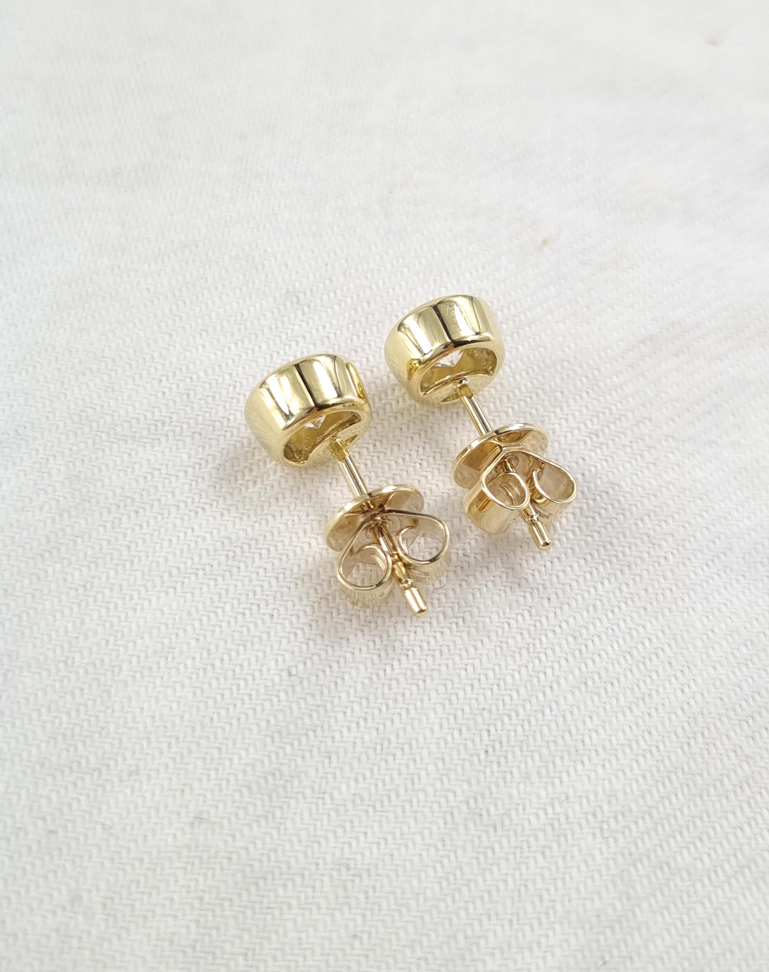 9ct Yellow Gold Bezel set Lab-Grown Diamond studs, 1ct total