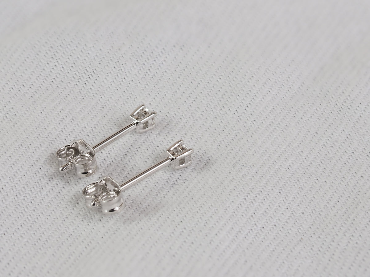 9ct White Gold Diamond Stud Earrings, 0.08ct Total