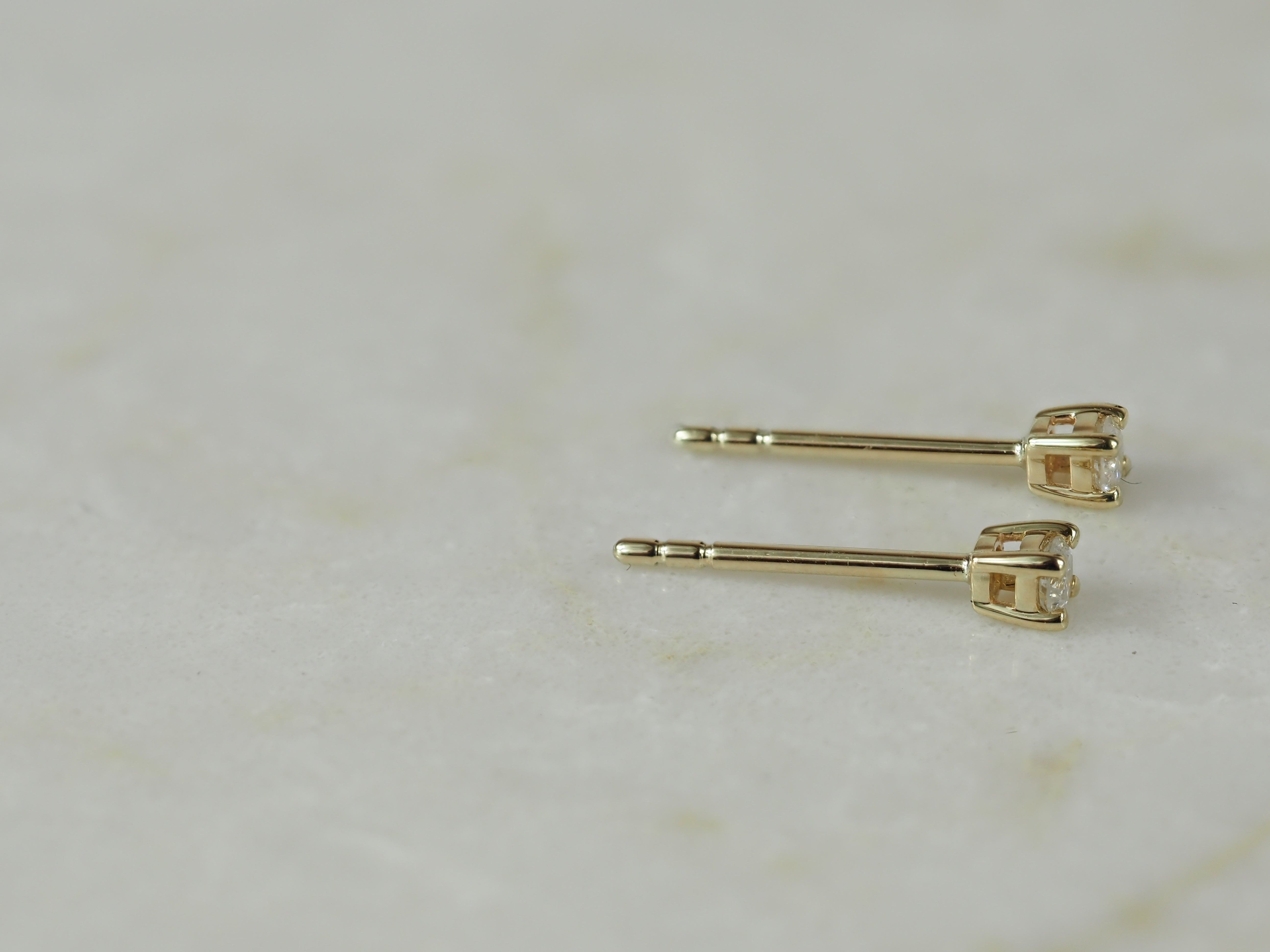 9ct Yellow Gold Diamond Stud Earrings, 0.10ct Total